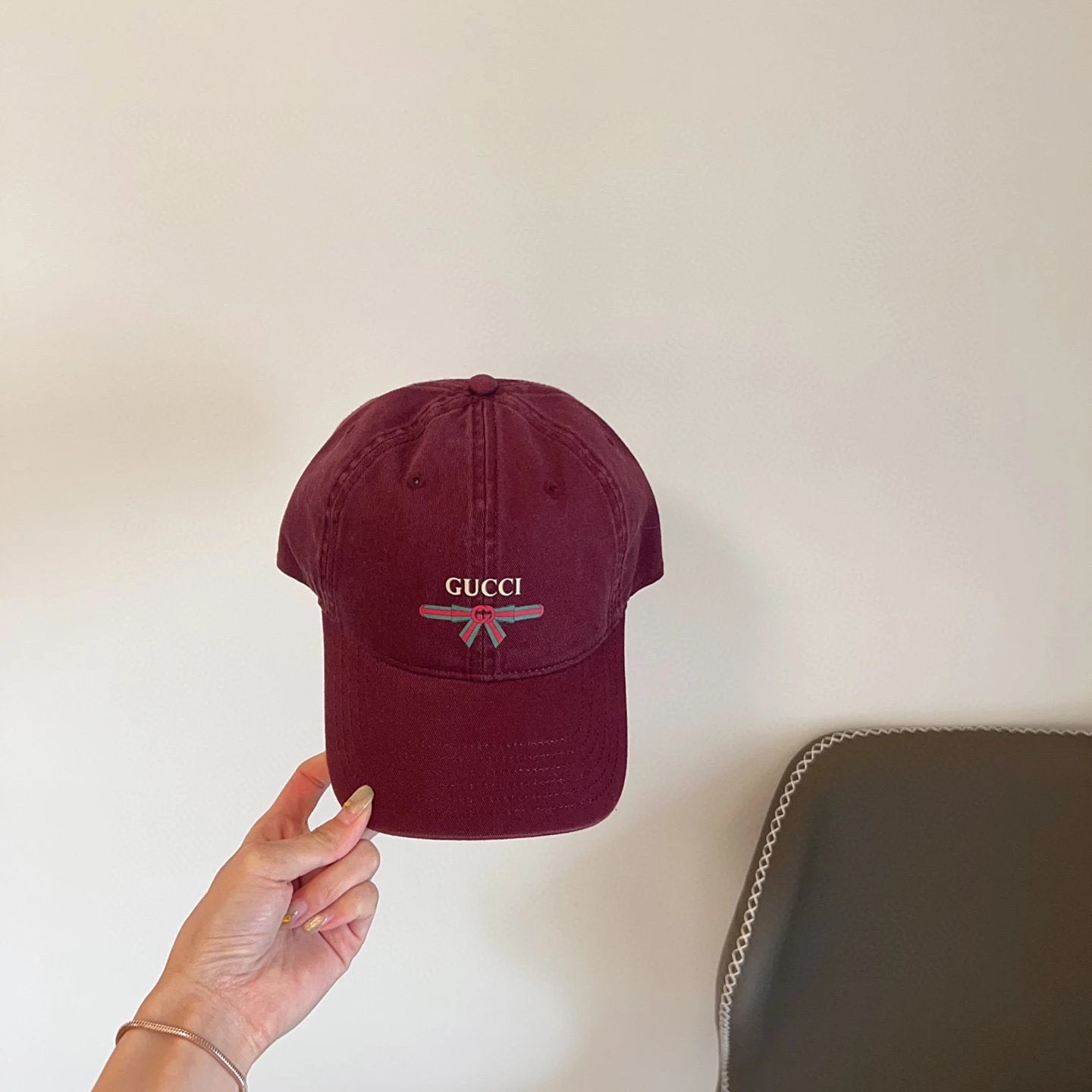 Gucci Hat Bowknot Letters logo Baseball Cap Sunshade Sun Protection Duckbill Cap Unisex Couple Style Large Head Circumference Slimming Face Curved Brim Versatile Sports Hat