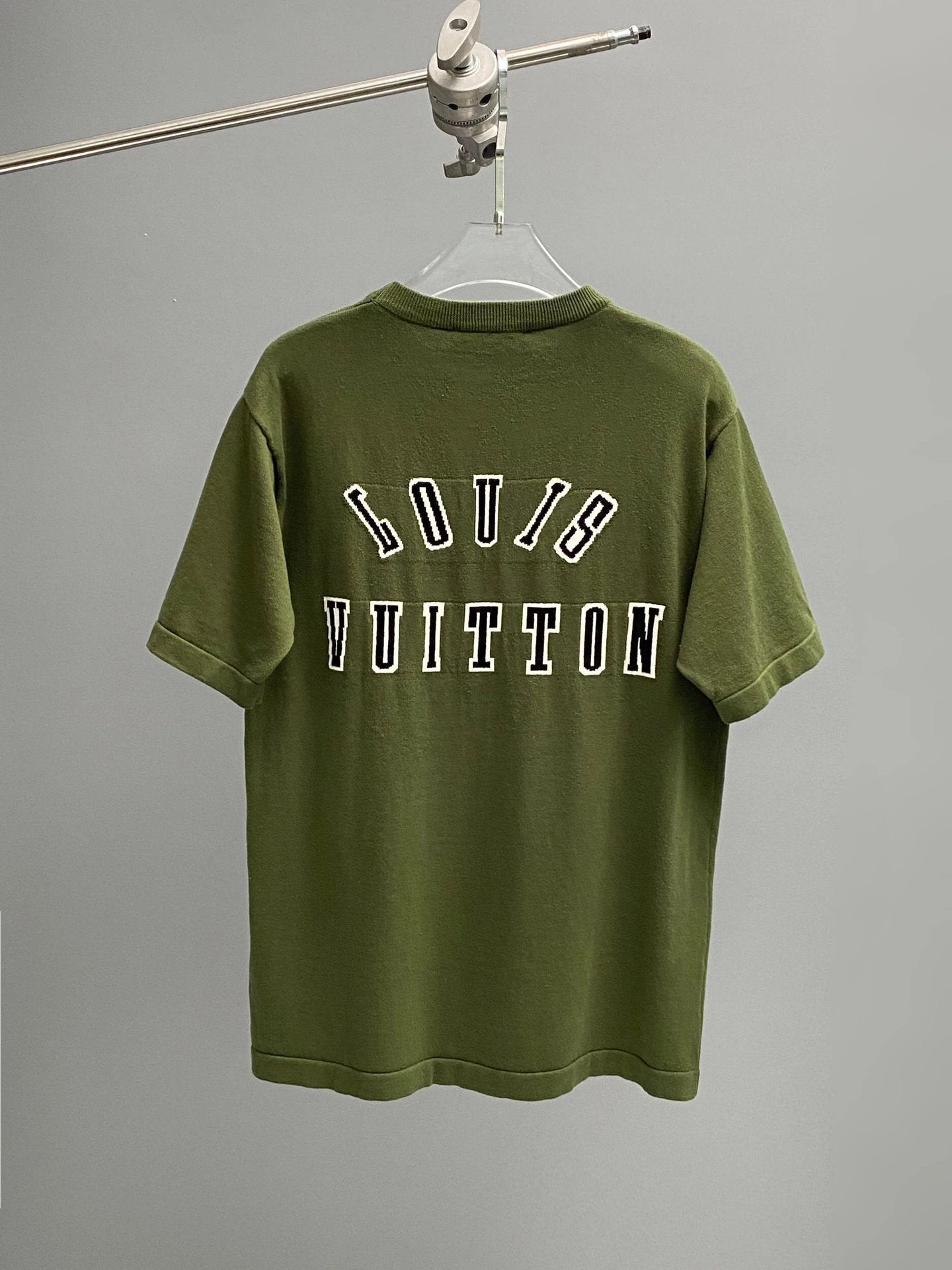 Louis Vuitton LV T-shirt Dog Series Hound Dog Knit Sweater Crew Neck Short Sleeve25ss New Product T Unisex T-Shirt OS Drop Shoulder Loose Fit Base Shirt Top T-Shirt Short Sleeve