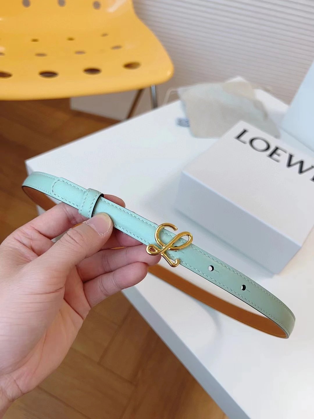 LOEWE Belt Top version Original Sample Women's Clothes Original Order Belt Width1.5cm Genuine Goods Quality Counter Full Set of Packaging Selected Imported First Layer Calfskin Leather Feel Comparable to Genuine Goods Boutique Letter Buckle Official Net S