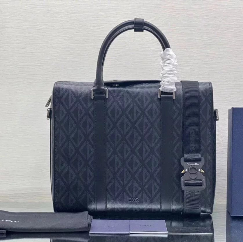 Dior Men's Bag Top version Version B609Original Order Surrogate Shopping Grade Men's Shoulder Messenger Handbag Briefcase Men's Bag Lingot Series of New Items Diamond Saddle Flip Design Cowhide?Canvas Adjustable Shoulder Strap,with Aluminium Buckle,Portab