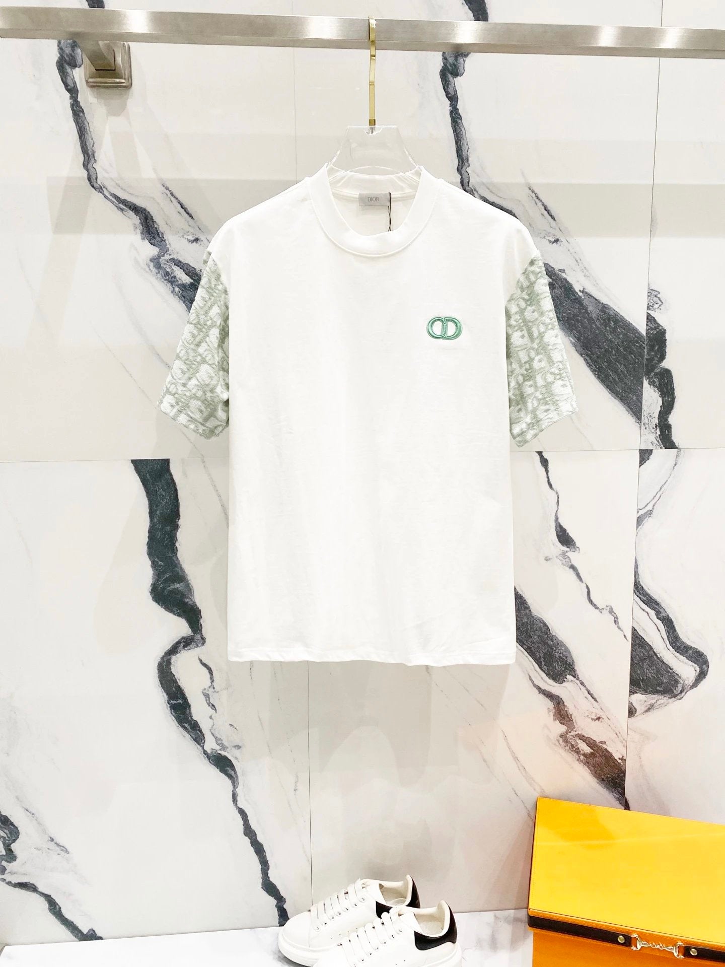 Dior T-shirt Double Sleeve Towel Jacquard logo round Neck Short Sleeve25ss New Pure Cotton Unisex Style T Casual T-Shirt Base Layer Shirt OS Loose Fit Half Sleeve Top Plus Size