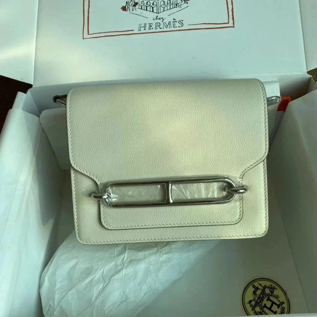 Hermes women's bag Top version Customized Real Shot Small Square Bag Pig Nose Bags Roulis19CMevercolor Leather Pig-Shaped Bun Gold Buckle Silver Buckle Flap Shoulder Messenger Bag Yang Mi Same Style Women Bag