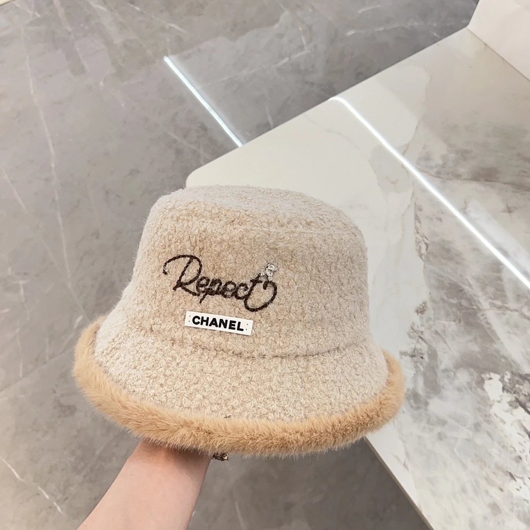 Chanel Hat Casual Hat High Quality Fashion Fashion Brand Autumn and Winter Style Embroidery Plush Fisherman Hat
Classic Versatile Casual~