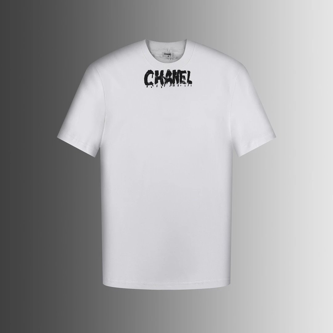 Chanel T-shirt Short Sleeve High-End Quality Spring and Summer Series
Neckline Hand Painted LOGOT T-shirt Difference Ordinary Printing Customized240G Double Yarn Pure Cotton Fabric OS Full Set of Accessories for Men and Women
size:XSSML