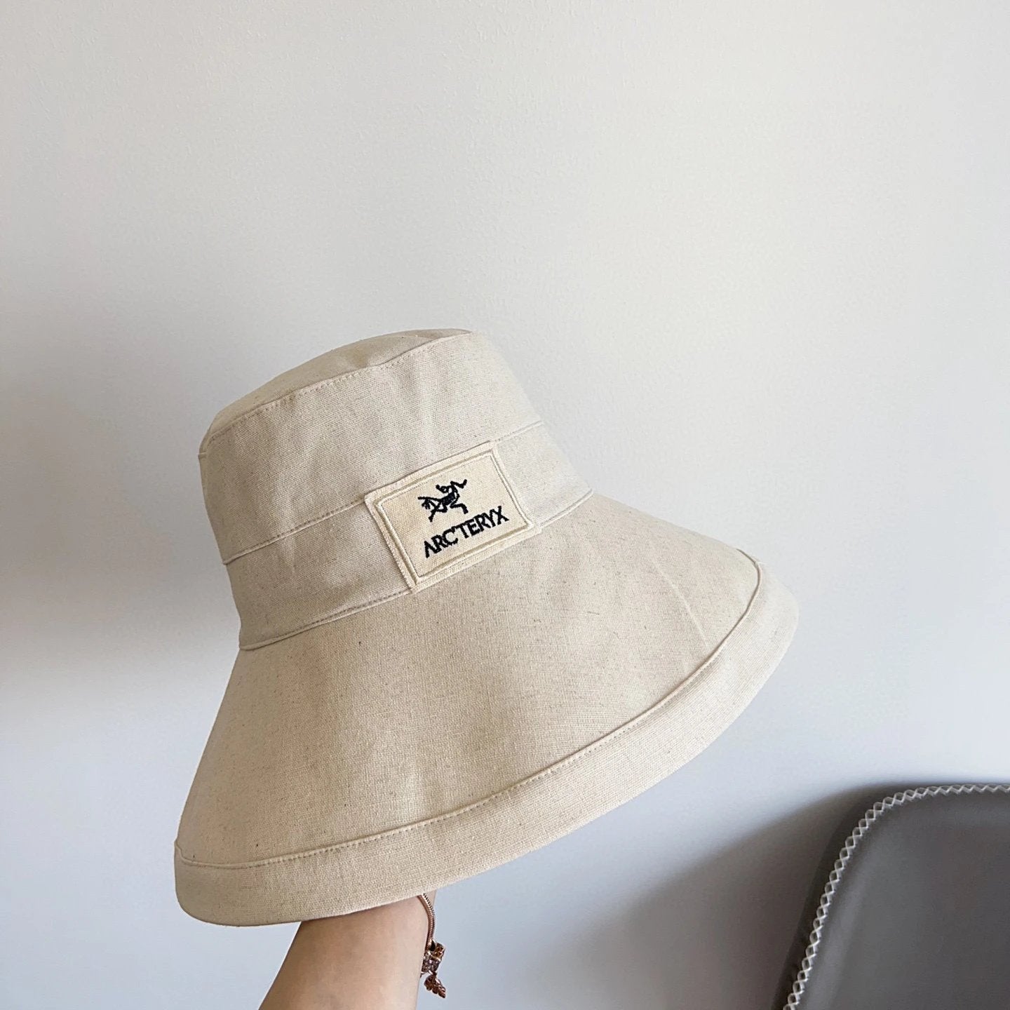Arc'teryx Hat Brand Logo logo Fisherman Hat Casual Sun Protection Plain Face Covering Sunshade Outdoor UV Protection Versatile Flat Top Bucket Hat