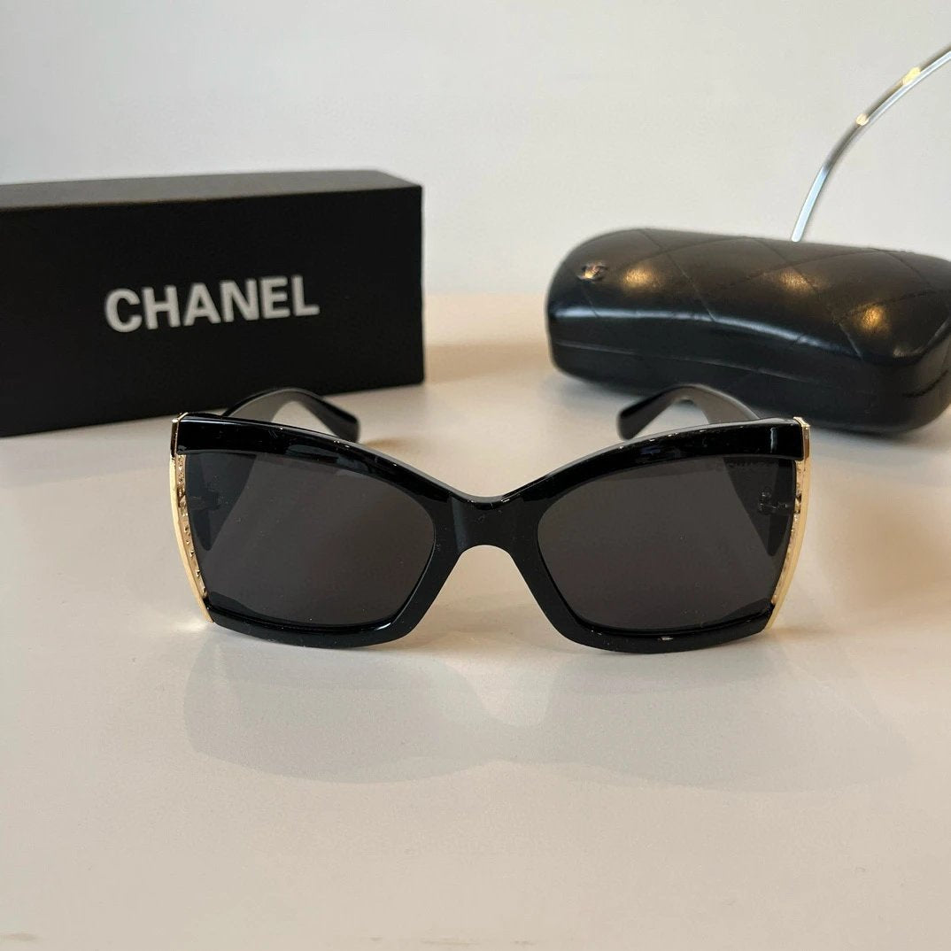Chanel Sunglasses Letter Gold Frame Sunglasses Slimming Non-Prescription Driving Beach Fishing Unisex Couple Style UV Protection25ss New Sports Casual Versatile Glasses