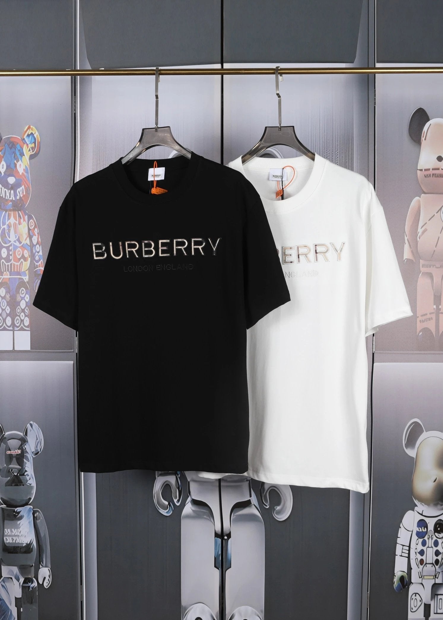Burberry T-shirt English Embroidered Logo logo round Neck Short Sleeve25ss New Pure Cotton Unisex Style T T-shirt OS Loose Fit Base Shirt Short Sleeve T-Shirt Top