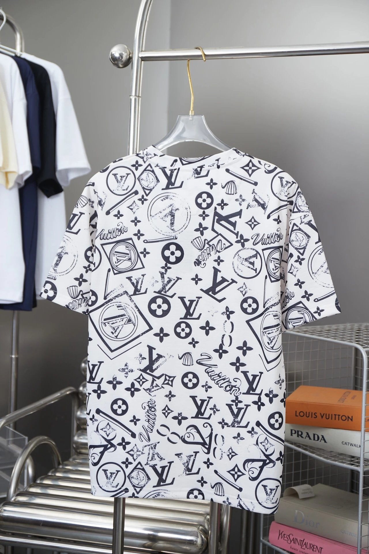 Louis Vuitton LV T-shirt 25SS Early Spring New Classic logo Full Print Round Neck Short Sleeve New Pure Cotton Unisex T T-shirt OS Loose Fit Base Shirt Short Sleeve Top T-Shirt