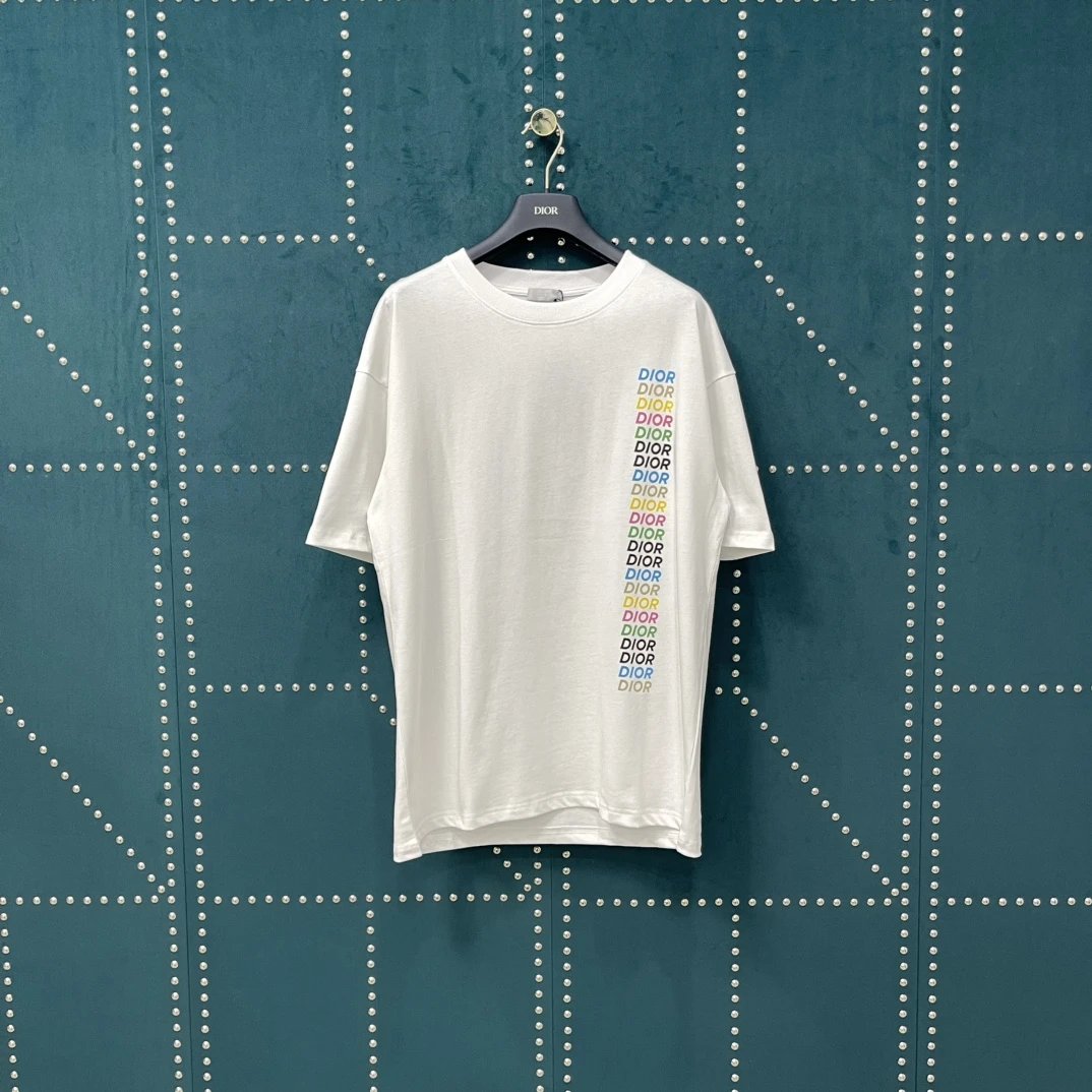 Dior T-shirt Rainbow Diagonal Letter Print on the Chest logo round Neck Short Sleeve25ss New pure cotton T Unisex T-Shirt OS Drop Shoulder Loose Fit Base Shirt Top T-Shirt Short Sleeve
