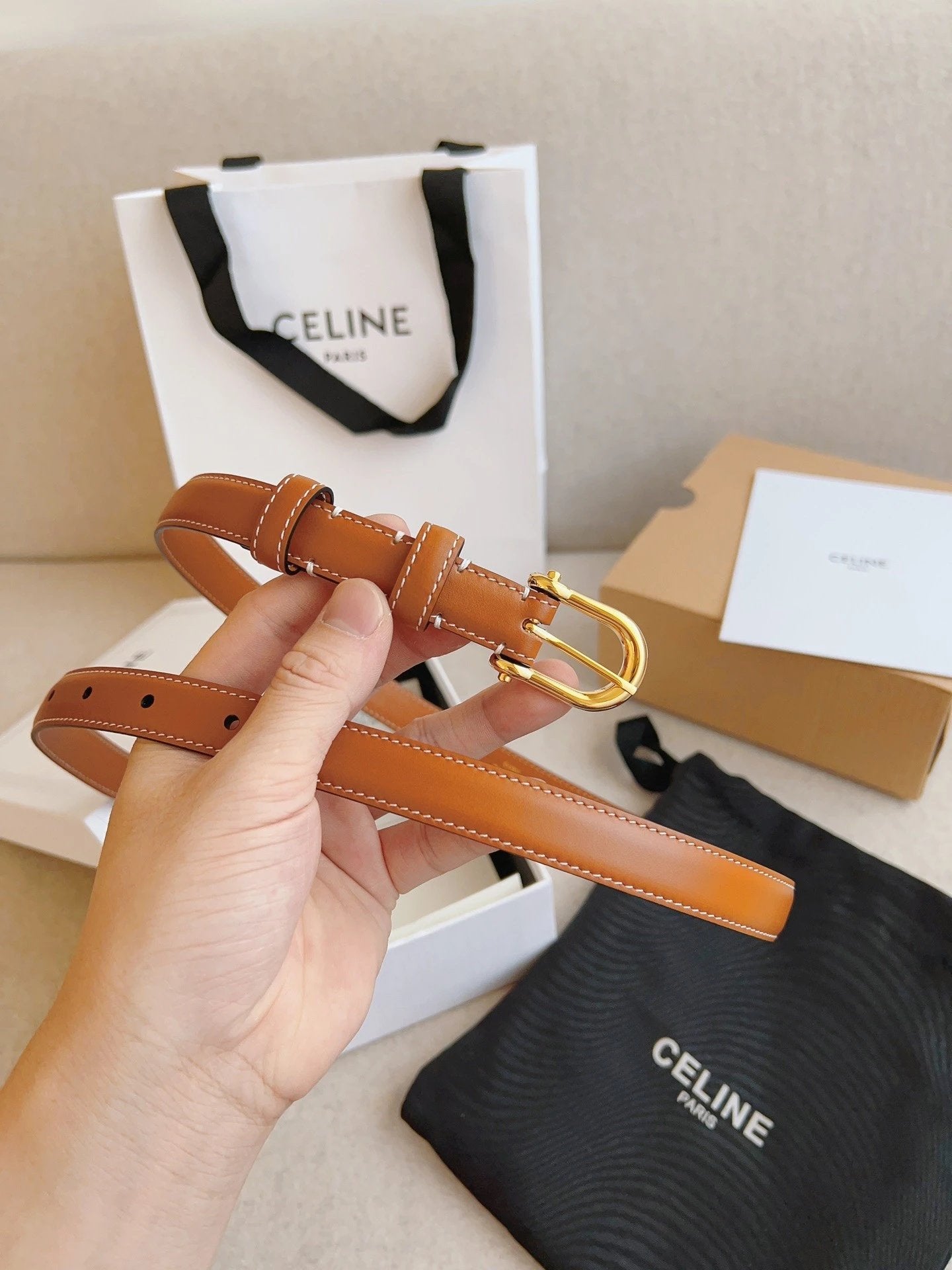 Celine Belt Top version Goods Belt Belt Female Arc De Triomphe Belt Arc De Triomphe Belt Black Retro Hair Style Belt Bright Gold Head Belt Belt Double-Sided Belt Women's Belt Women's Belt Belt Women's Belt1.8Belt Women's Belt Belt