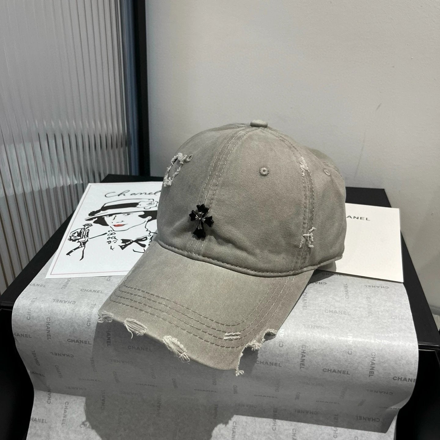 Chrome Hearts Hat Labeling logo Baseball Cap Sunshade Sun Protection Duckbill Cap Slimming Face Curved Brim Versatile Large Head Circumference Sports Hat Unisex Couple Style