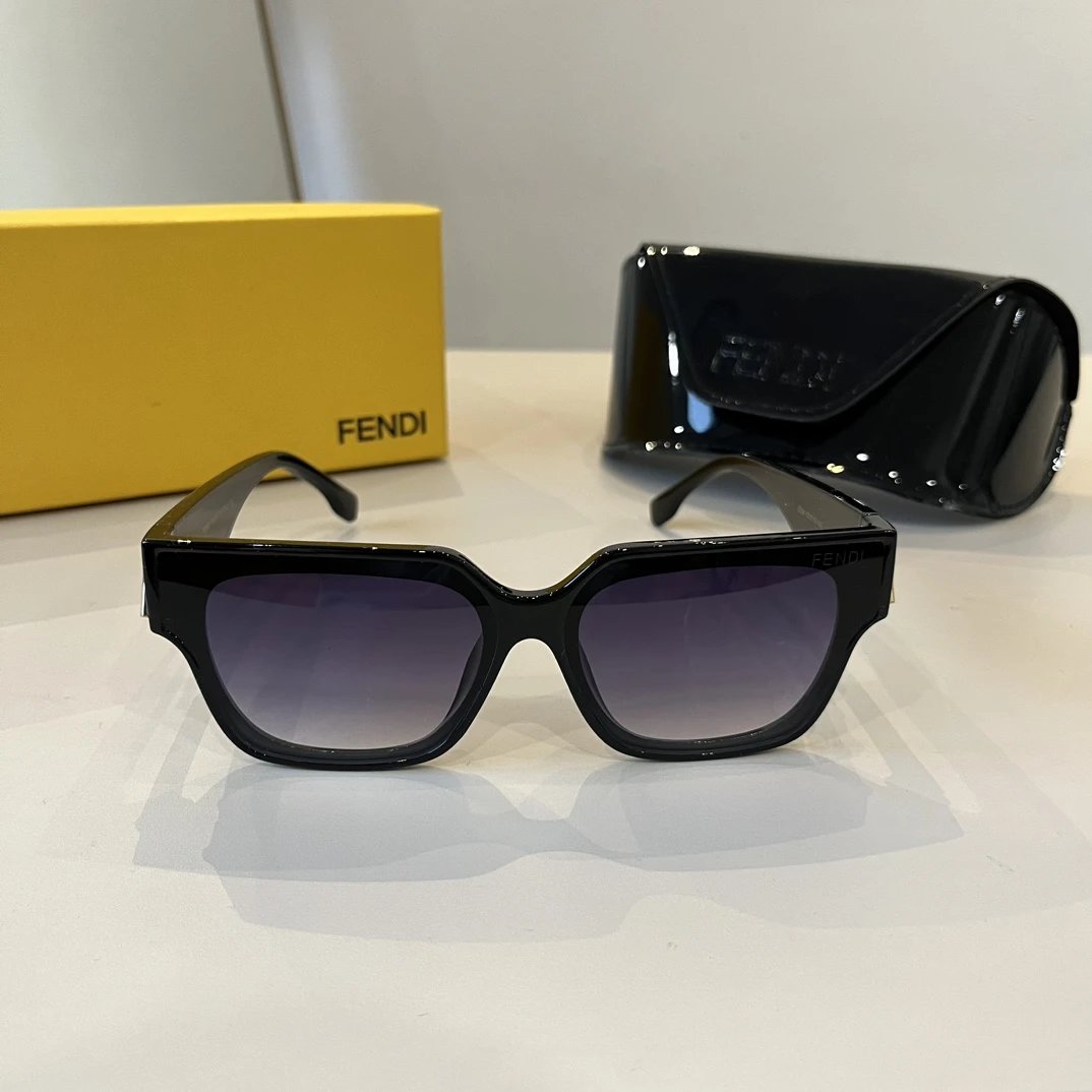 Fendi Sunglasses Oblique F Gold Label Temple Sunglasses Slimming Non-Prescription Driving Beach Fishing Unisex Couple Style UV Protection25ss New Sports Casual Versatile