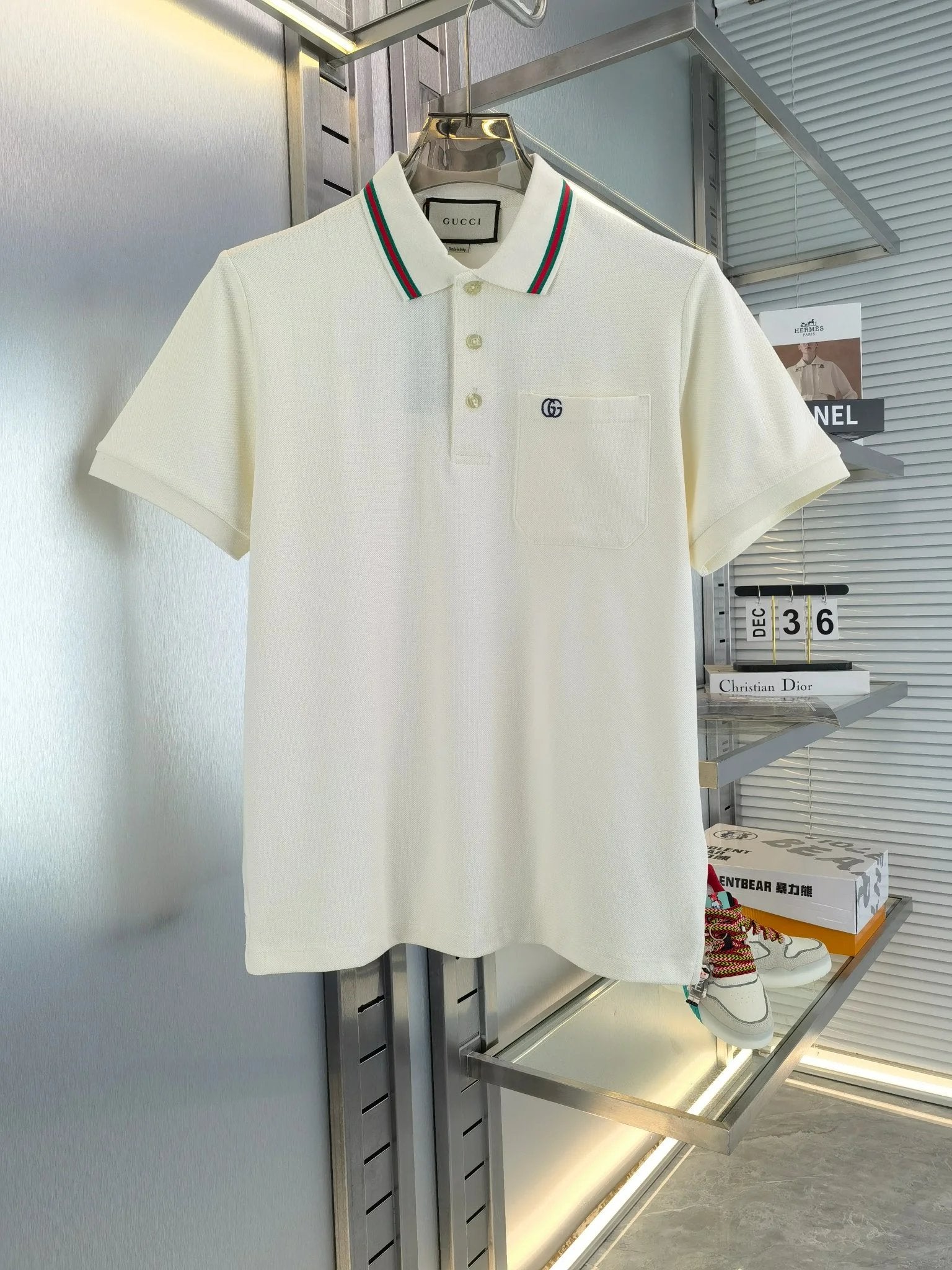 Gucci T-shirt Pocket letters logo Embroidery POLO Shirt Lapel Short Sleeve25ss New Unisex Commuter Short Sleeve Summer Loose Fit T Business Shirt Plus Size T-Shirt