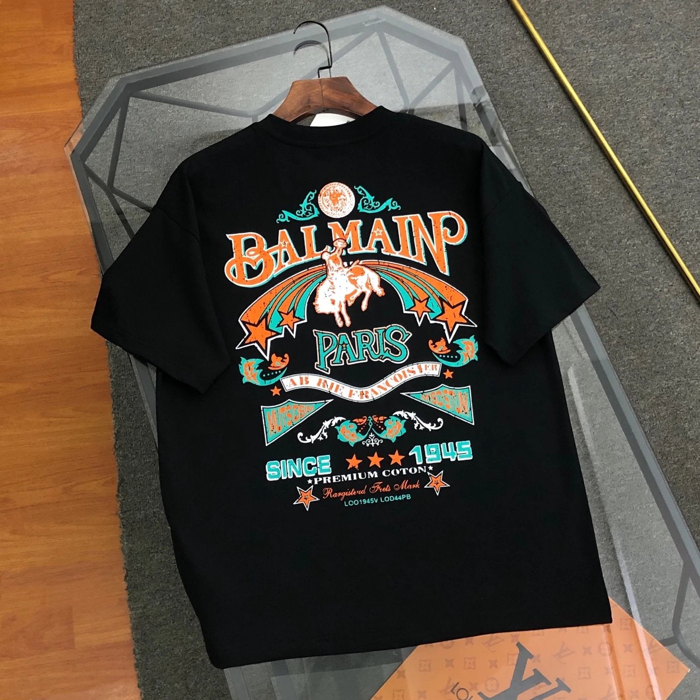 Balmain T-shirt Back Pattern Print logo round Neck Short Sleeve25ss New pure cotton T Unisex T-Shirt OS Loose Fit Base Shirt Top Half Sleeve T-Shirt