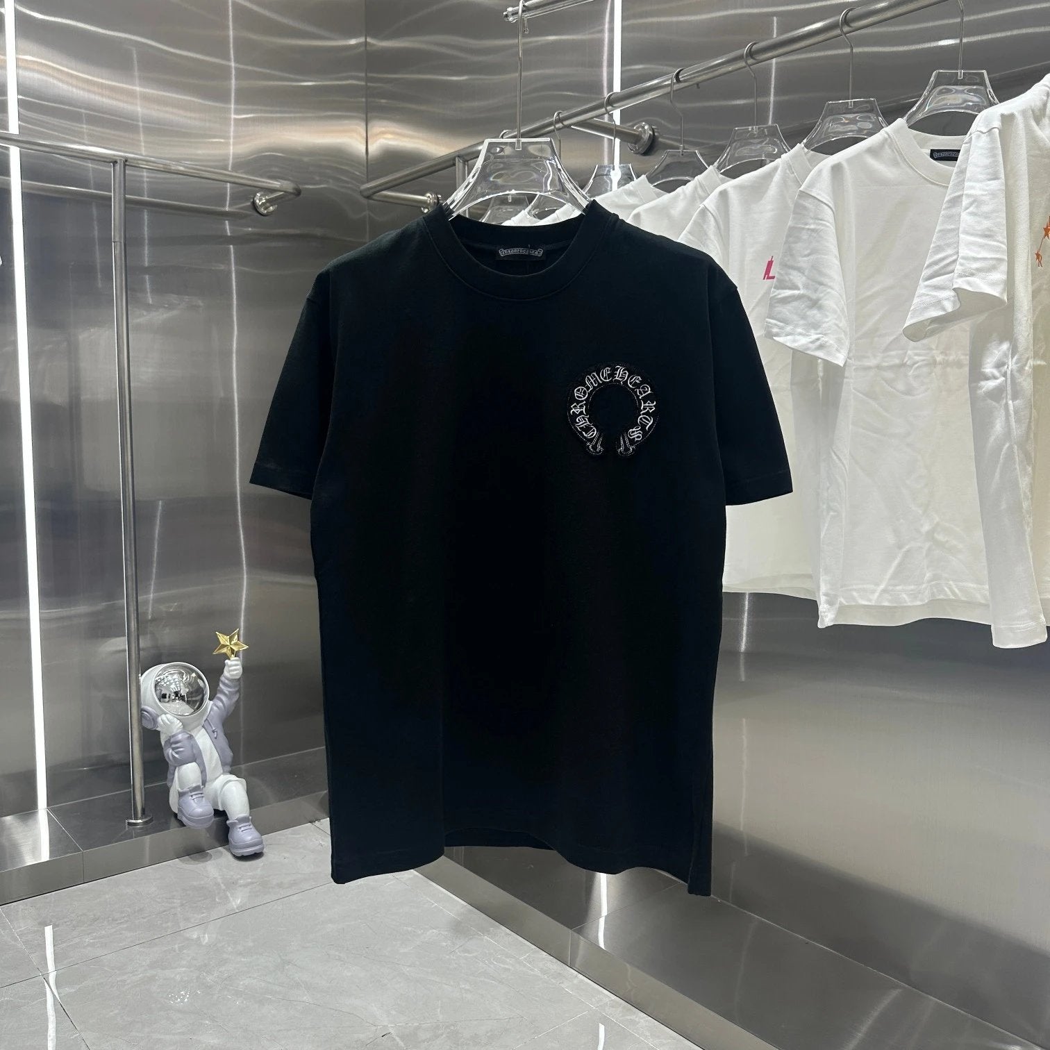 Chrome Hearts T-shirt Laser Embroidered Patch logo round Neck Short Sleeve25ss New Pure Cotton Unisex Style T T-shirt OS Loose Fit Base Shirt Top Half Sleeve T-Shirt