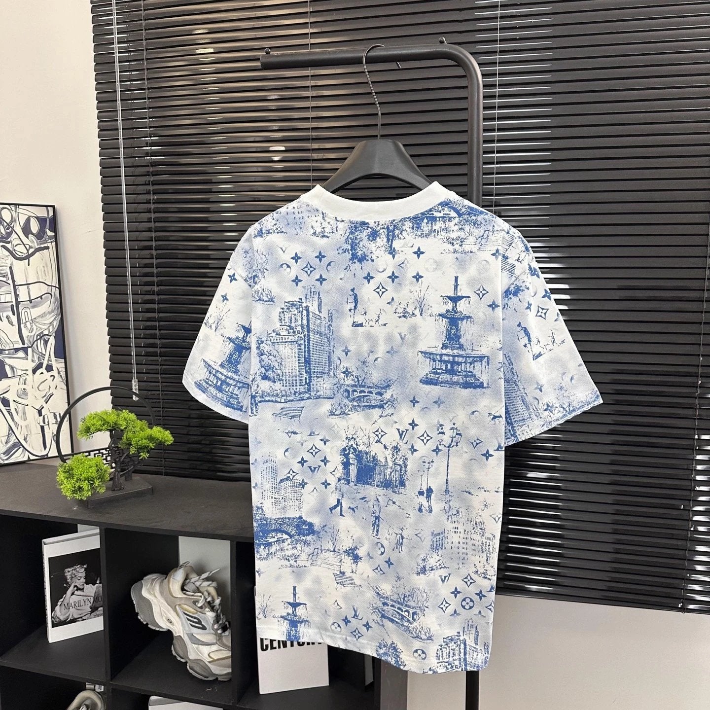 Louis Vuitton LV T-shirt 25ss New Pure Cotton Unisex Style T Casual T-Shirt Base Layer Shirt OS Loose Fit Half Sleeve Top Plus Size