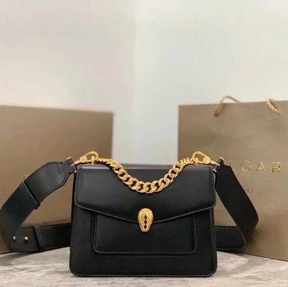 BVLGARI Bag Top version 【Original Quality】2021New Women's Bag Limited Edition Snake Head Buckle Red Enamel Snake Eye Women's Shoulder Bag/Crossbody Handbag Bag Decorated with a Snake's Head Naza Same Product Detachable Shoulder Strap