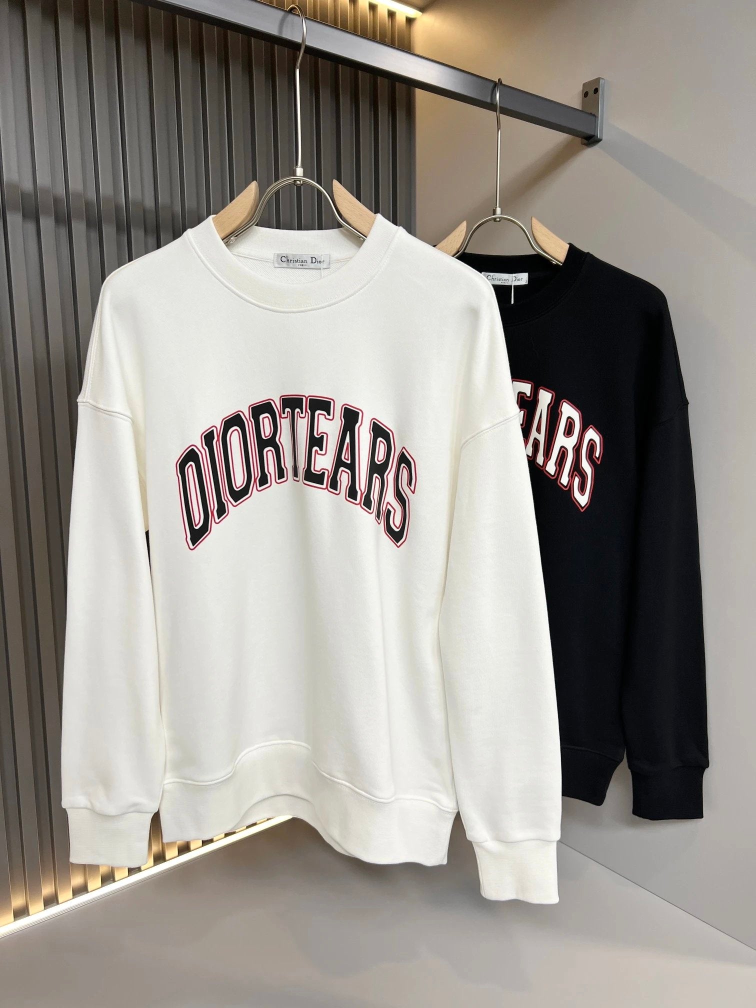 Dior Hoodie Classic Letters logo Printed crew neck sweatshirt420Gram Cotton Terry Pullover Leisure Loose All-Match Sports Coat os Unisex Inner Layer Design24ss Autumn and Winter New Products