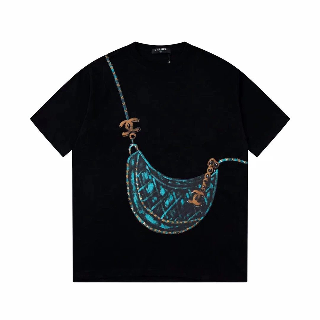 Chanel T-shirt Hand-Painted Bag Short Sleeve T T-shirt Fashion Limited Edition,The Latest Short Channels in Summer t Hand-Painted Chain Bag Logo Printing Design,Couple with Super Invincible Charm and High Ability to Wear,Summer Elegant Wear plus Body
