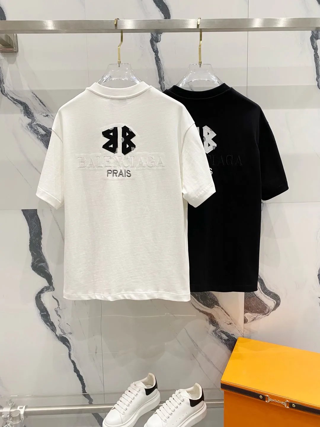 Balenciaga T-shirt Patchwork Color Block Embroidery BB Letters LOGO Logo Crew Neck Short Sleeve25ss New pure cotton T Unisex T-Shirt OS Loose Fit Base Shirt Top T-Shirt Short Sleeve