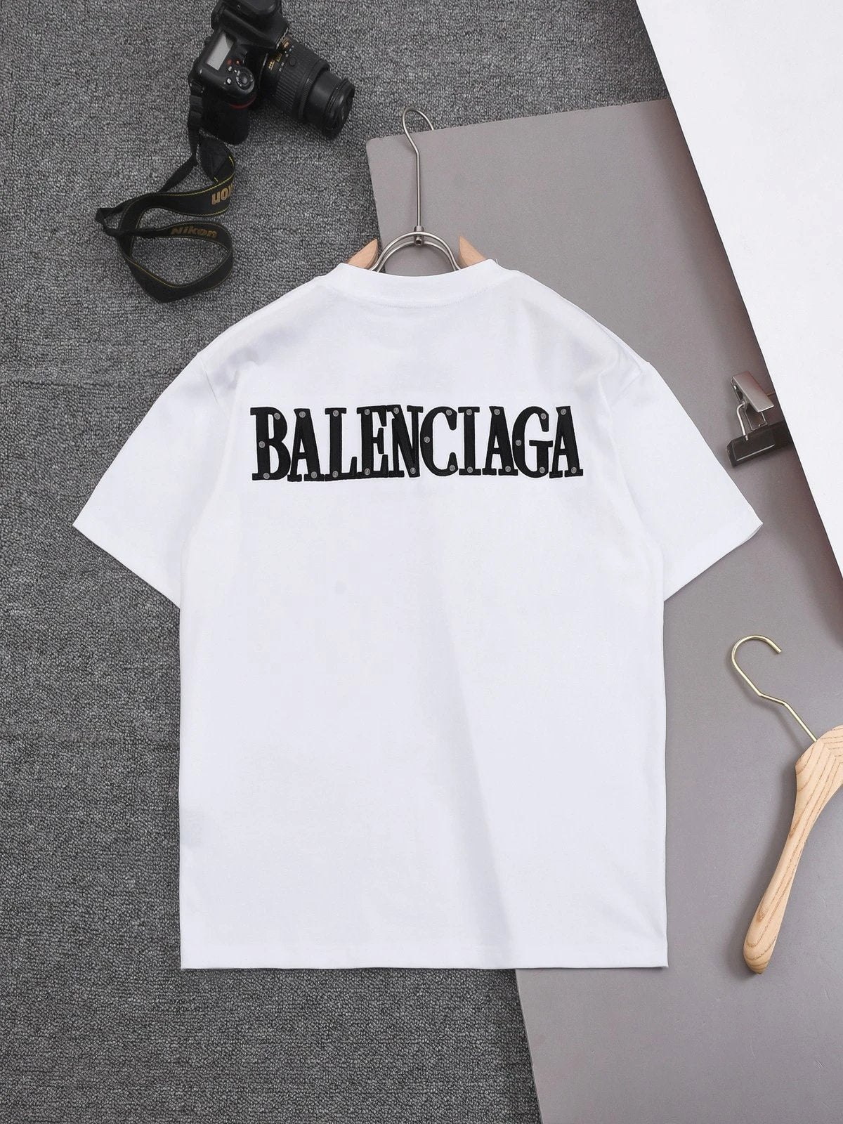 Balenciaga T-shirt Refined Small Logo Letter Patch Embroidered Round Neck Short Sleeve25ss New Pure Cotton Unisex Style T T-shirt Base Shirt Tee Shirt OS Loose design