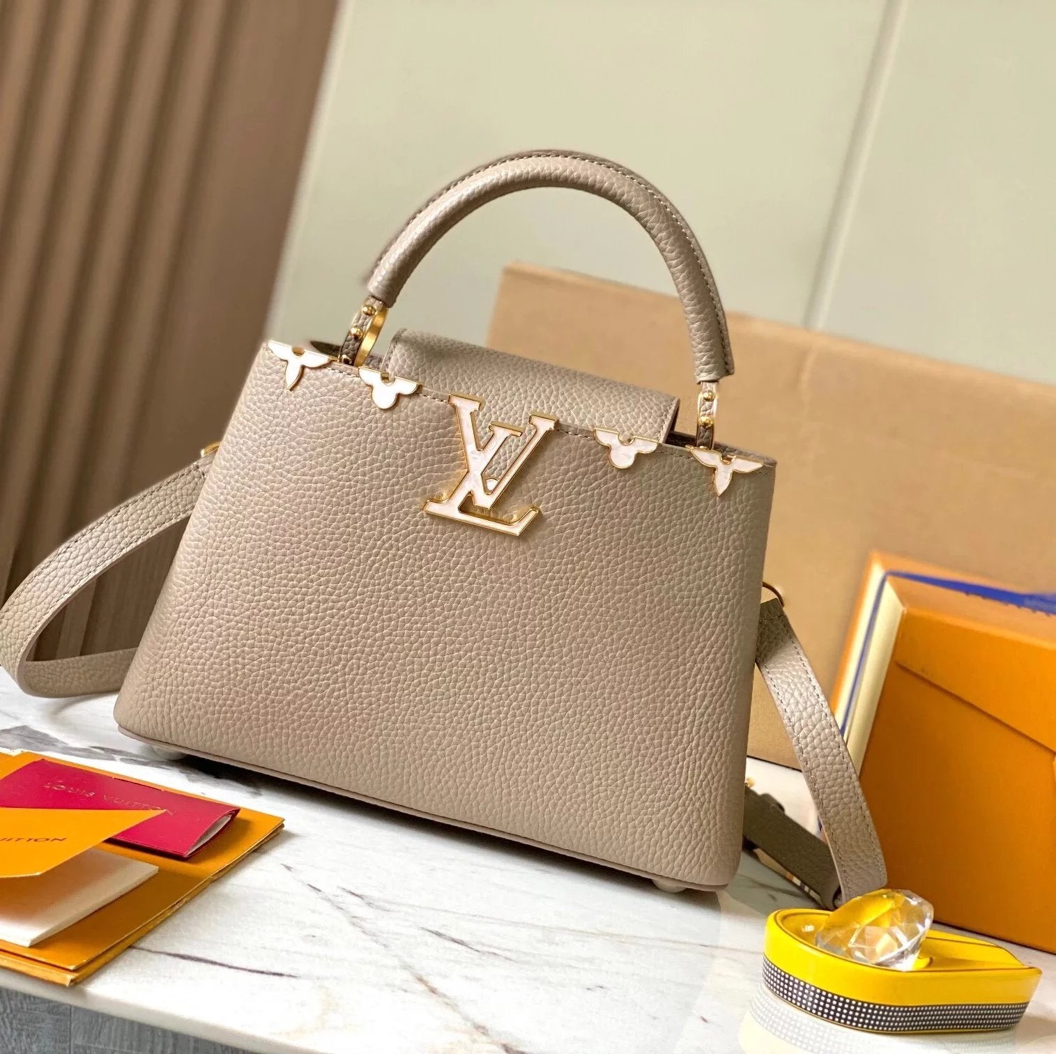 Louis Vuitton LV Women's Bag Top version 【Real Original Version Hardware】M23330M23331M23332Mini Black Corolla CapucinesFlowerCrown Handbag Is Full Grain Taurillon Leather Embellishment Monog Leather Bag mini Handbag