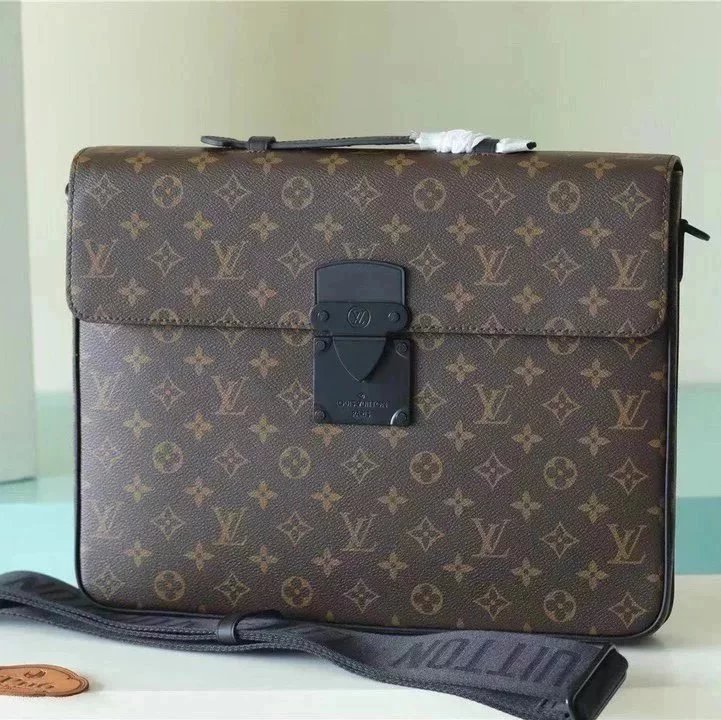 Louis Vuitton LV briefcase Top version 2022Latest slock Men's Handbag Black Flower Briefcase Business Shoulder Bag Messenger Bag Men's Bag Laptop Bag File Bag M20835