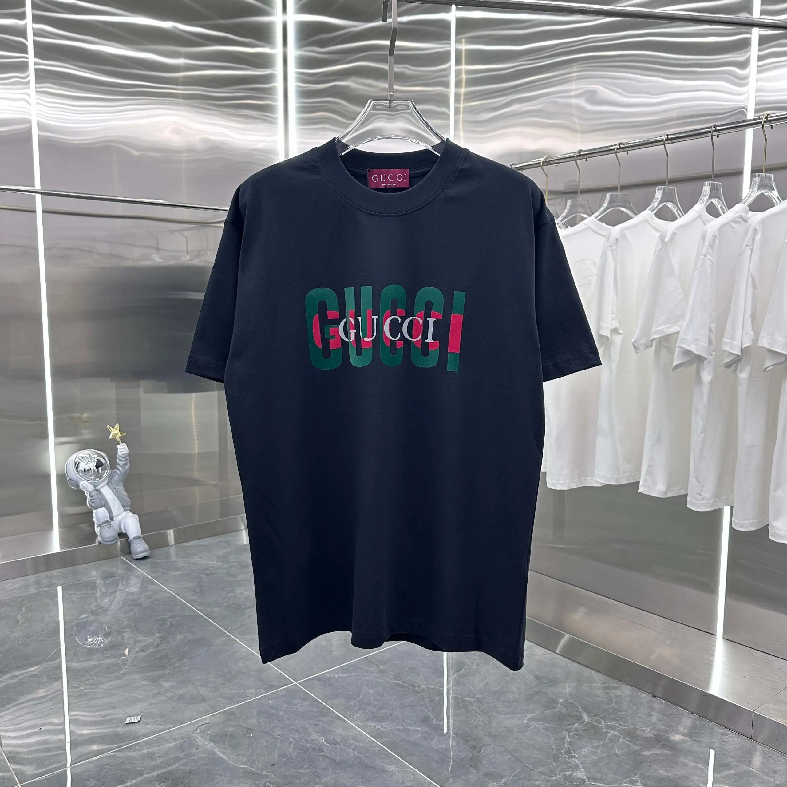 Gucci T-shirt Large Brand Letter Print on Chest logo round Neck Short Sleeve25ss New pure cotton T Unisex T-Shirt OS Drop Shoulder Loose Fit Base Shirt Top T-Shirt Short Sleeve