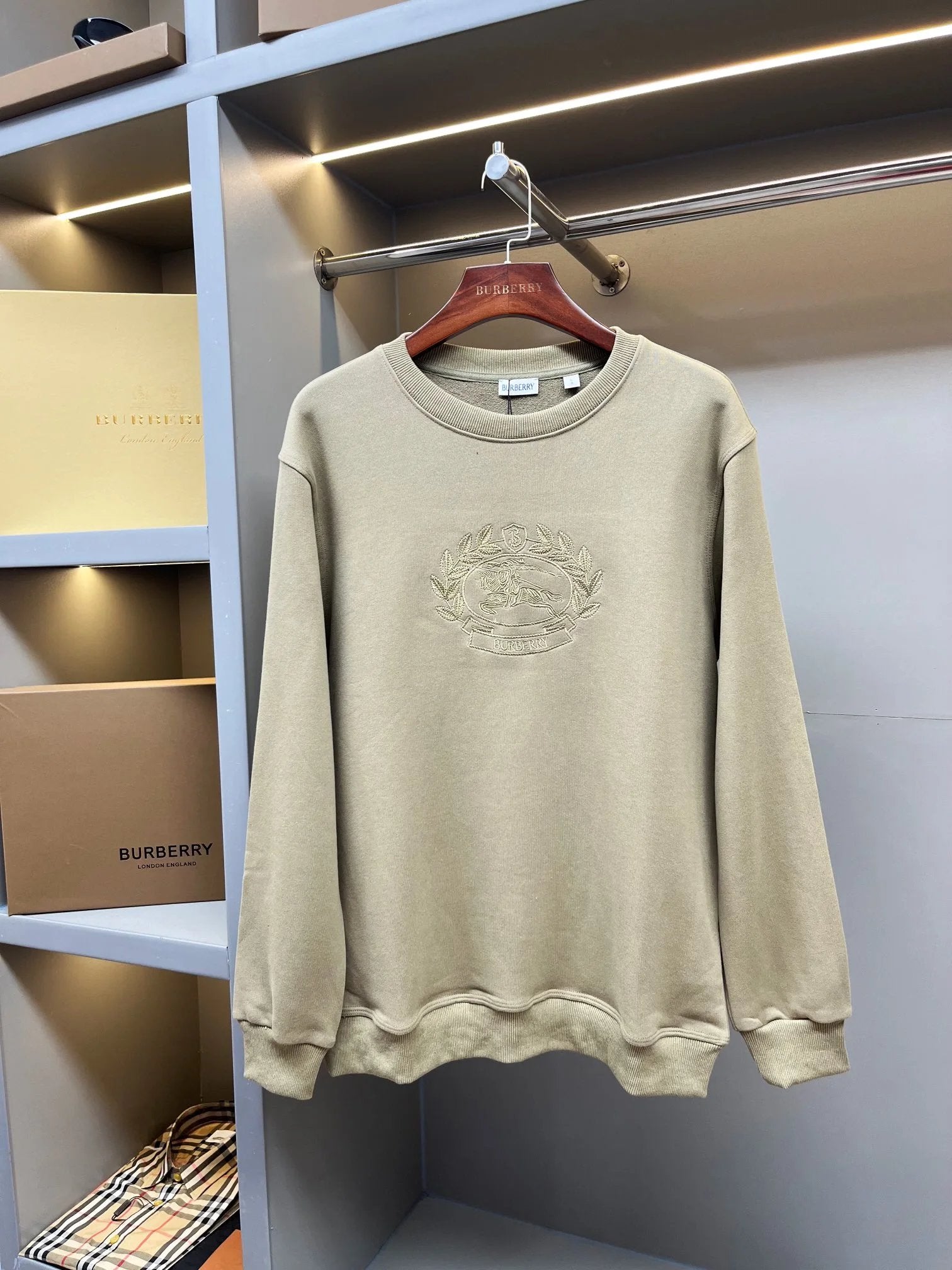 Burberry Hoodie Equestrian Knight Embroidered Cotton Crewneck Sweatshirt Unisex Autumn Winter New Arrival
