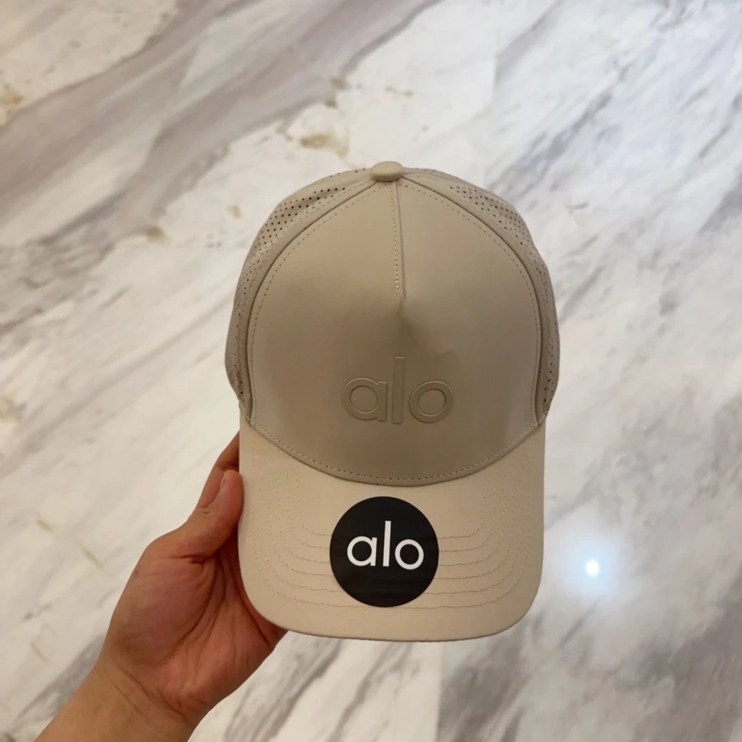 Alo Yoga Hat Classic Letters logo Baseball Cap Sunshade Sun Protection Duckbill Cap Slimming Face Curved Brim Versatile Large Head Circumference Sports Hat Unisex Couple Style