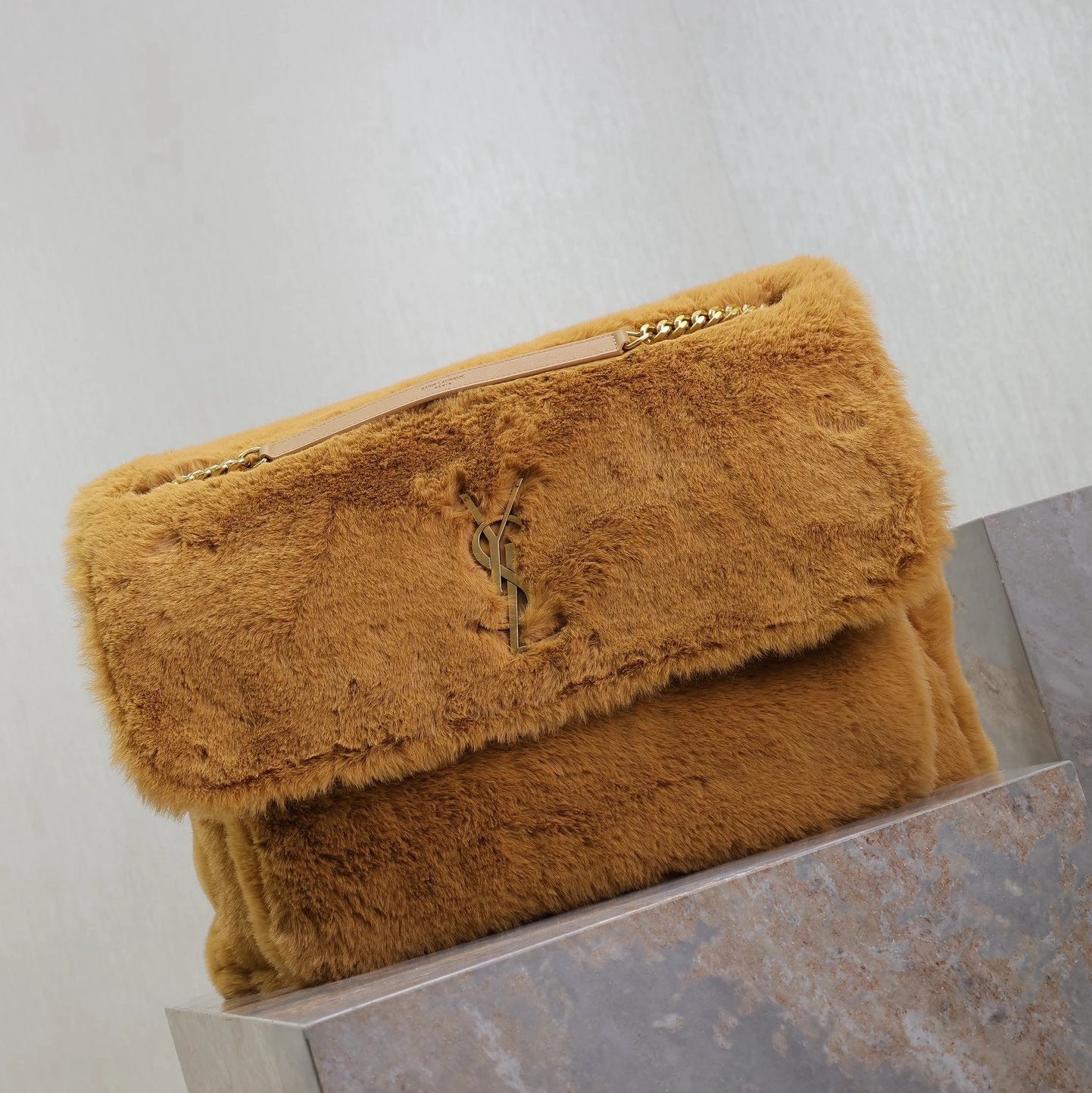 YSL Women's Bag Top version 【Maximum Version】Autumn and Winter Niki Rabbit Fur Series Oversized Niki47cm Rabbit Fur Large Tote Bag Hobo Bag Luggage Bag Fluffy Niki Bag New Women's Bag Mink Fur niki32cm Large Size Medium Size28cmNiki Rabbit fur bag