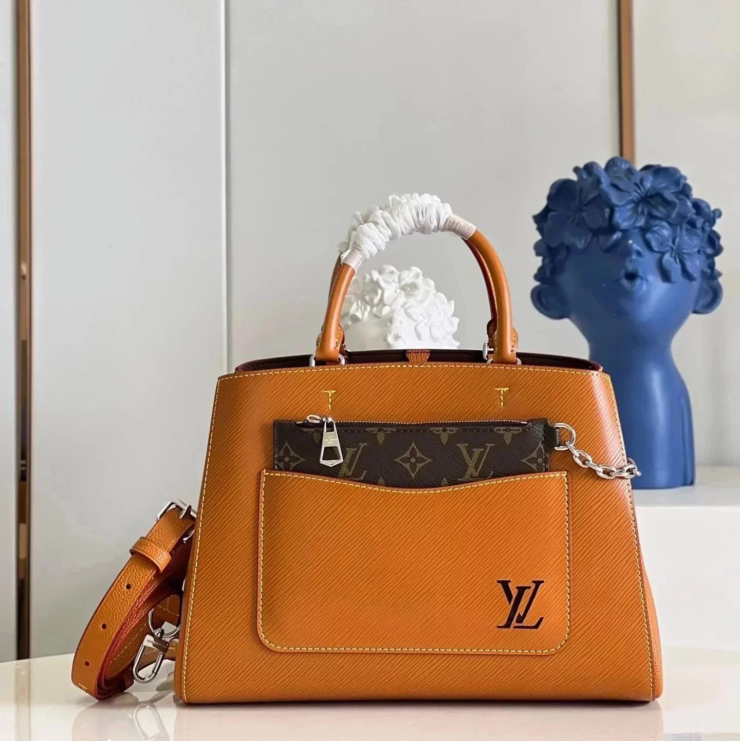 Louis Vuitton LV Women's Bag Top version 2022New Women's Bag Water Ripple Series MarelleToteBB One-Shoulder Crossbody Handbag Color Matching Large Bag M59952Black Small m59950Blue Small m20520White and Small m59954Black Big