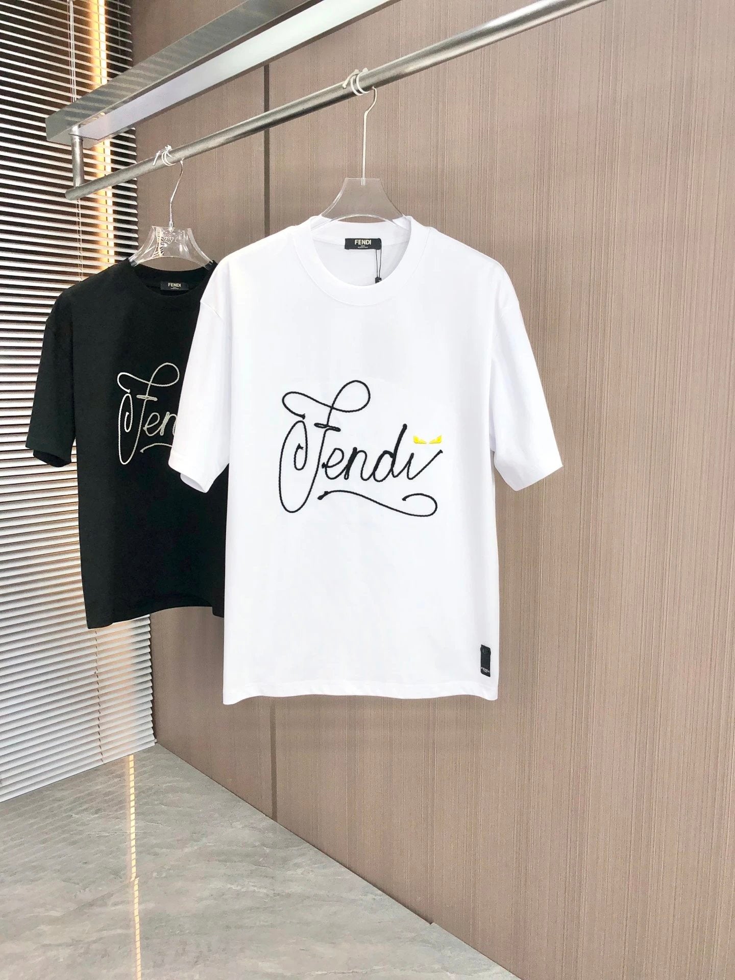 FENDI T-shirt Chest Letter Plate Rope Embroidery logo round Neck Short Sleeve25ss New Pure Cotton Unisex Style T Casual T-Shirt Base Layer Shirt OS Loose Fit Half Sleeve Top Plus Size