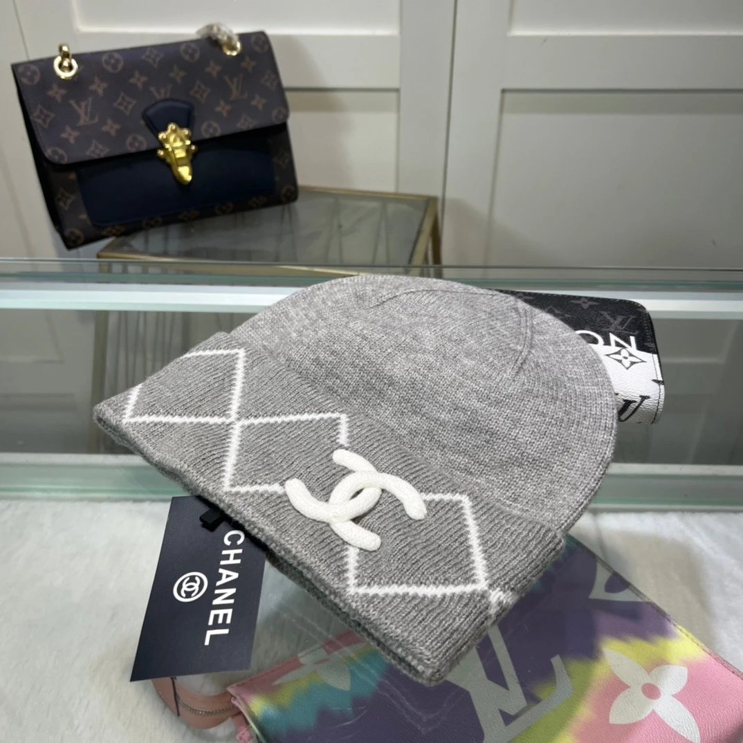 Chanel Hat Casual Knitted Hat High Quality Fashion Big Brand Official Website Quality Autumn and Winter Feel Super Soft and Comfortable Knitted Thread Hat,Excellent Elasticity!Travel Essential