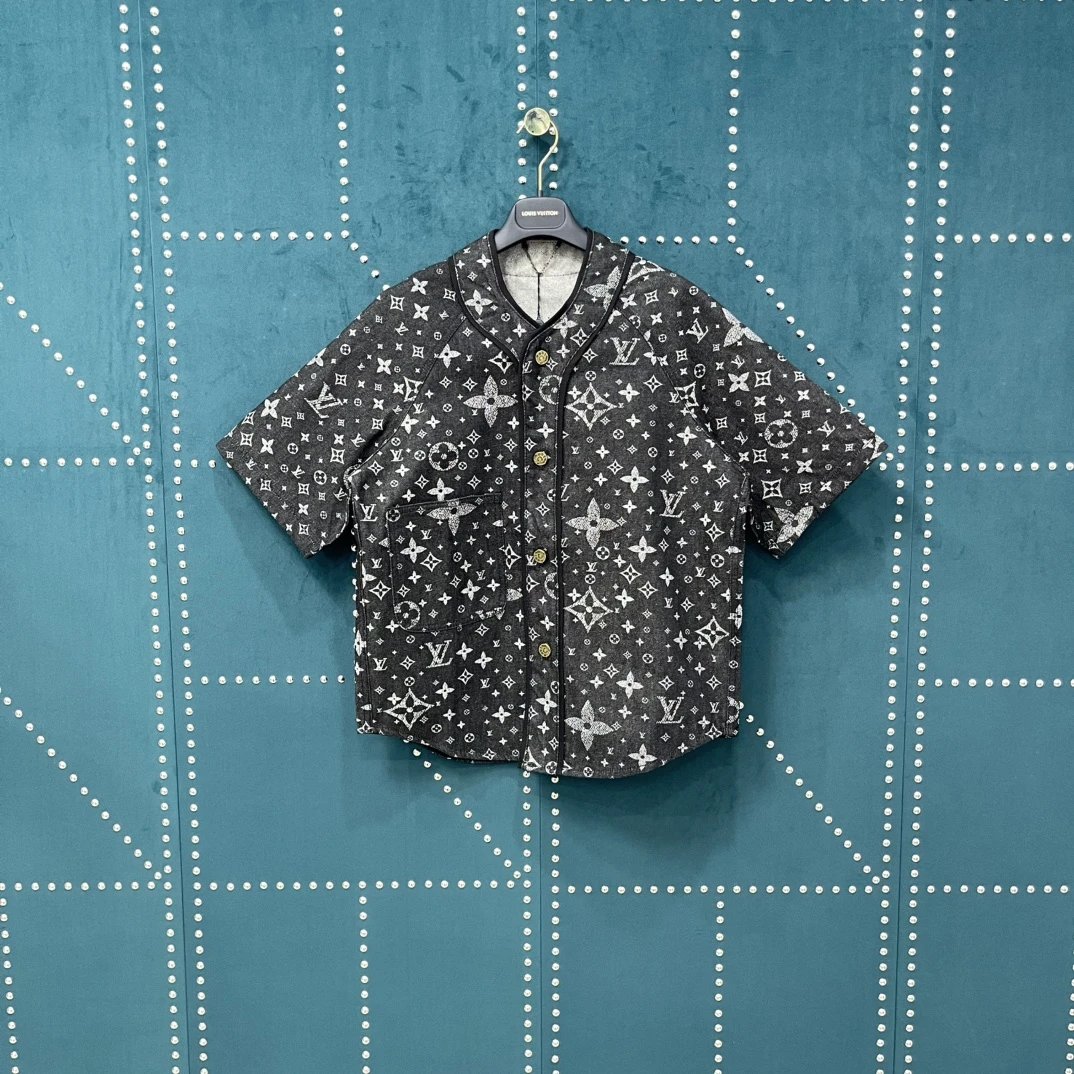 Louis Vuitton LV Shirt Printed with Old Flowers logo Shijia Turn-down Collar Short Sleeve Shirt Casual Business Versatile Slim Fit Unisex Jacket