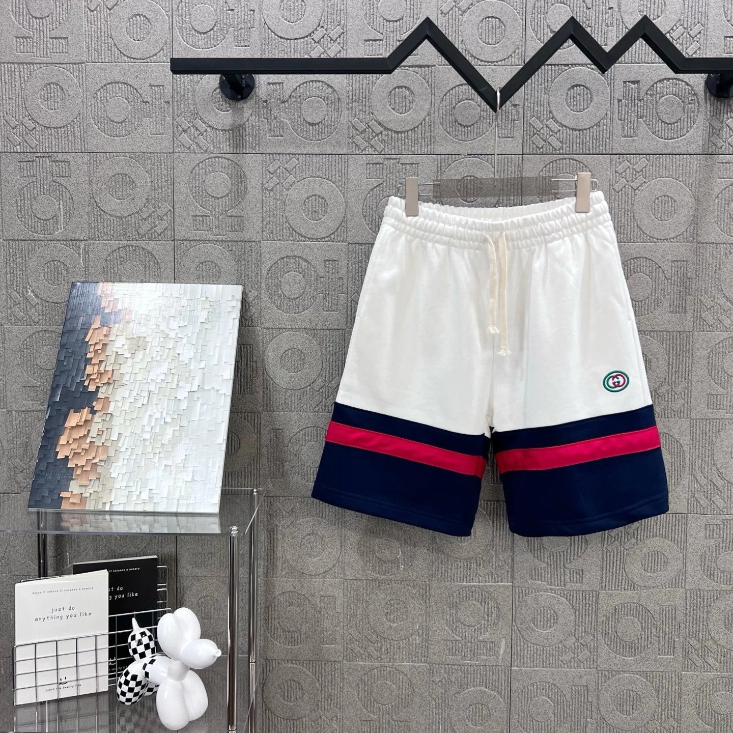 Gucci Shorts Three-color patchwork shoes G Embroidery logo Five-point Shorts25ss New Drawstring Casual Summer Pants5Two-in-One Casual Sweatpants for Men and Women, Pure Cotton Joggers