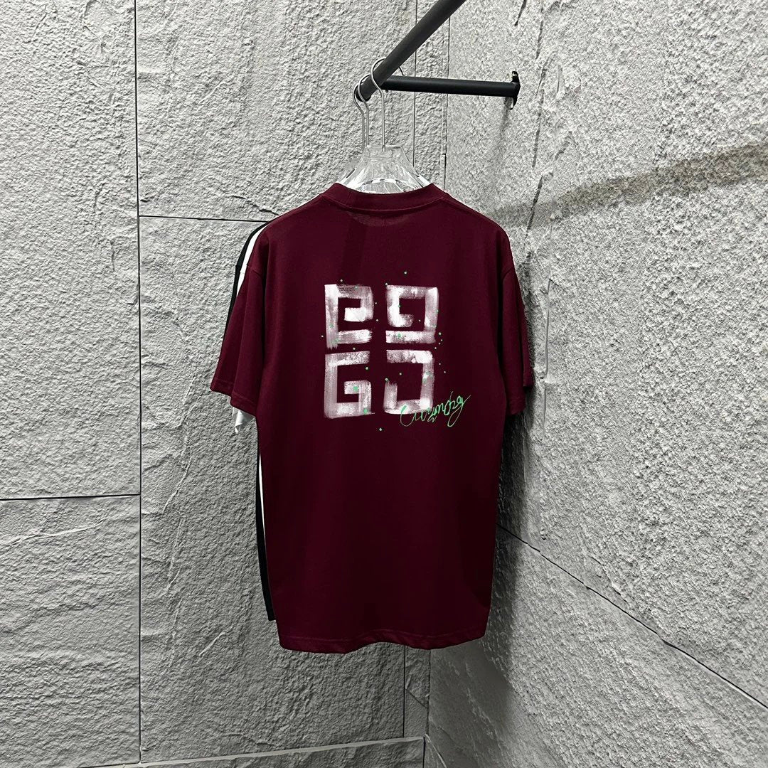 Givenchy T-shirt Back Splash Ink Letter Totem Print logo round Neck Short Sleeve25ss New pure cotton T Unisex T-Shirt OS Drop Shoulder Loose Fit Base Shirt Top T-Shirt Short Sleeve