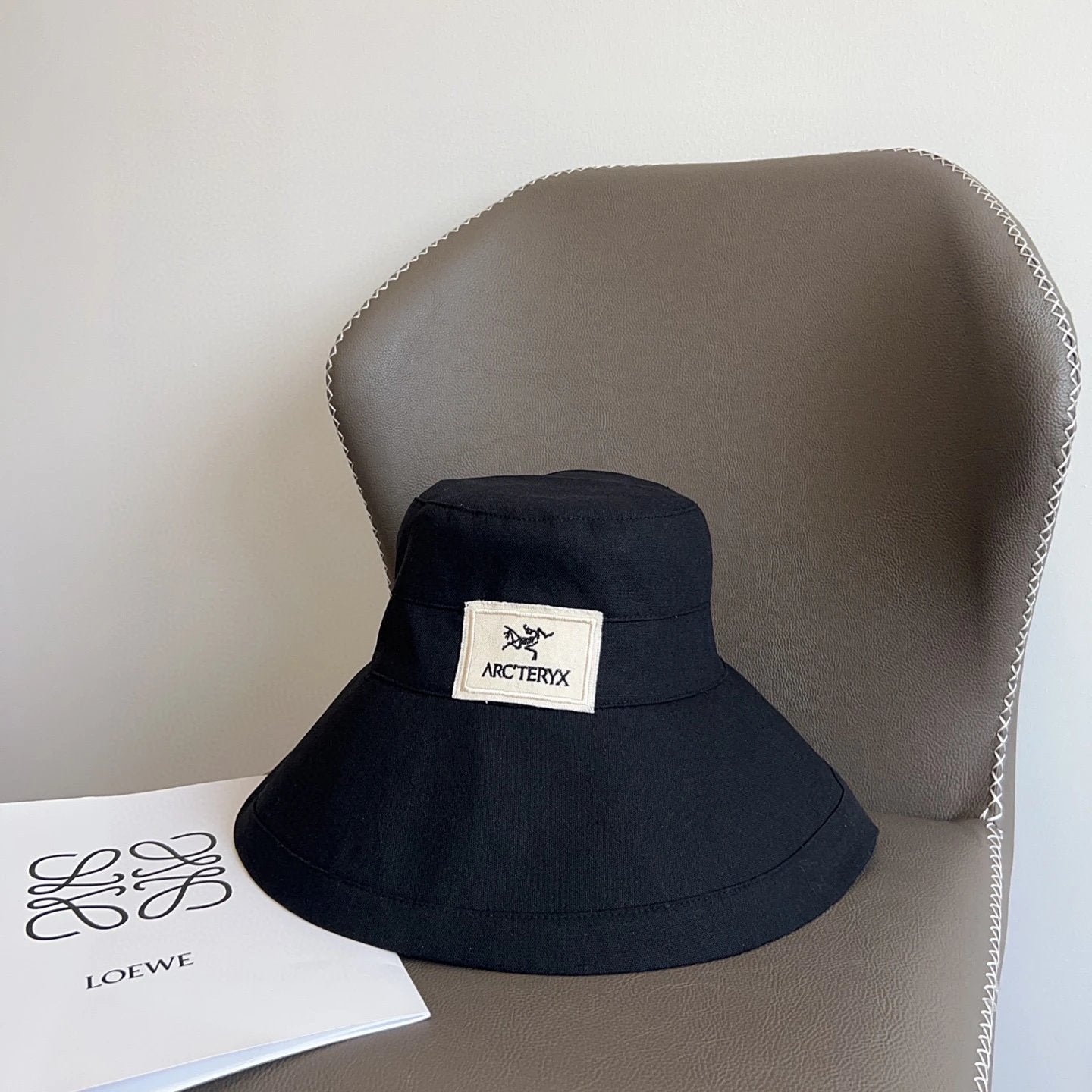 Arc'teryx Hat Brand Logo logo Fisherman Hat Casual Sun Protection Plain Face Covering Sunshade Outdoor UV Protection Versatile Flat Top Bucket Hat