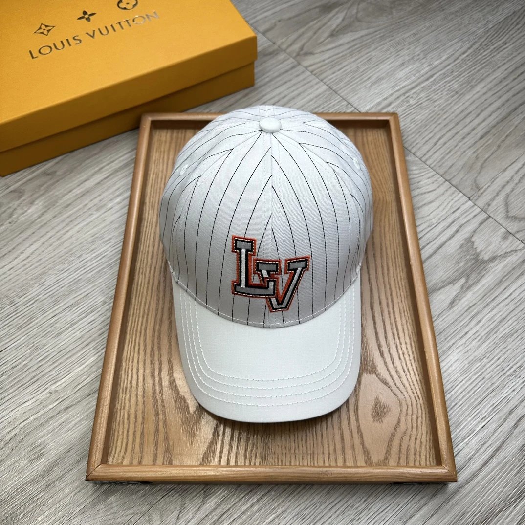 Louis Vuitton LV Hat Letter Printing logo Baseball Cap Sunshade Sun Protection Duckbill Cap Large Head Circumference Slimming Face Curved Brim Versatile Sports Hat for Men and Women Couples Same Style