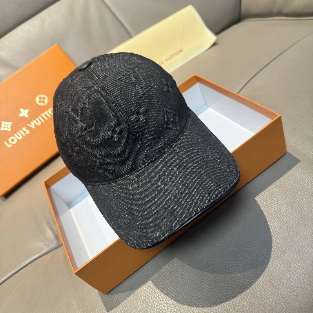 Louis Vuitton LV Hat Full-width Old Flower Letters logo Baseball Cap Sunshade Sun Protection Duckbill Cap Unisex Couple Style Large Head Circumference Slimming Face Curved Brim Versatile Sports Hat
