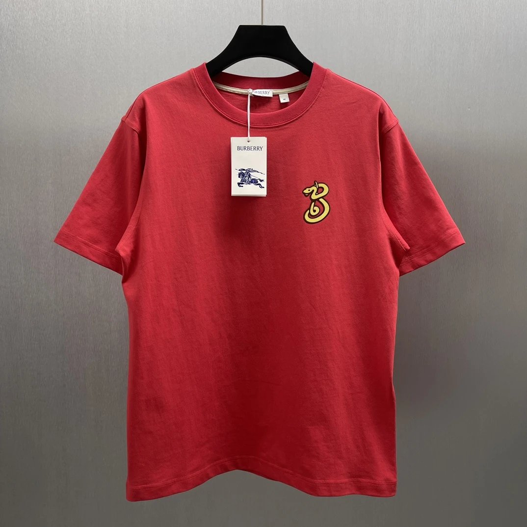 Burberry T-shirt New Year Celebration Snake-Shaped Letters B Patterned Crew Neck Short Sleeve25ss New Pure Cotton Unisex Style T T-shirt OS Loose Fit Base Shirt Short Sleeve Top T-Shirt