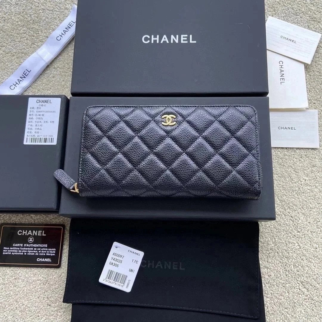 Chanel Wallet Top version Mid-Length Zipper Wallet Clutch Clutch Bag Double CC Home Wallet Wallet Women's Wallet Card Holder Imported Italian Particle Calfskin Sheepskin Size:w19.5×h10.5×d2cm Color:Black Ball Pattern Hair Silver Steel Hair