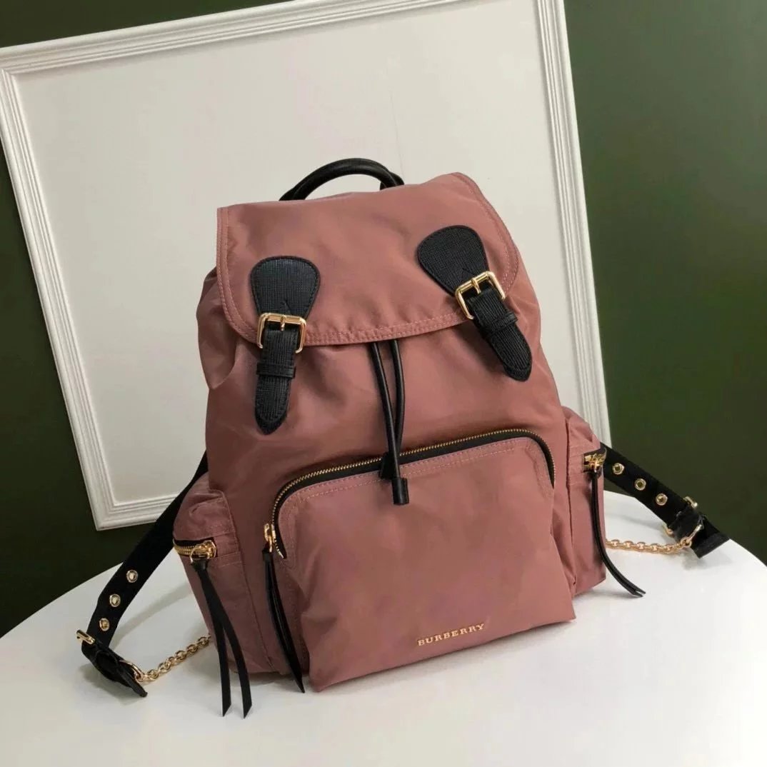 Burberry backpack Top version Backpack Military Backpack Men's and Women's Backpacks Bag Fashion Classic Original Single New Imported Nylon Cloth Waterproof Fabric Men's Bag Burberry Bag Women's Bag Large Medium Small Size