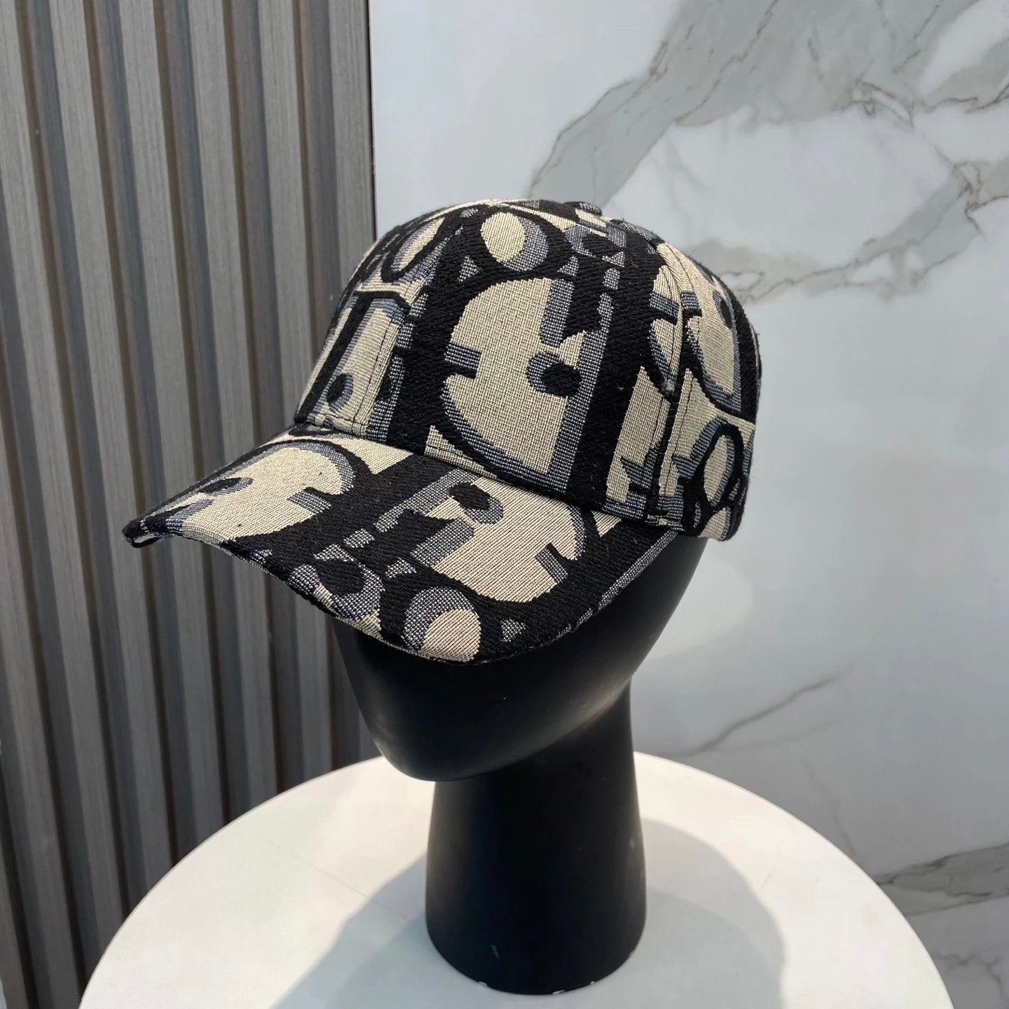 Dior Hat Alphabet Jacquard logo Baseball Cap Sunshade Sun Protection Duckbill Cap Unisex Couple Style Large Head Circumference Slimming Face Curved Brim Versatile Sports Hat