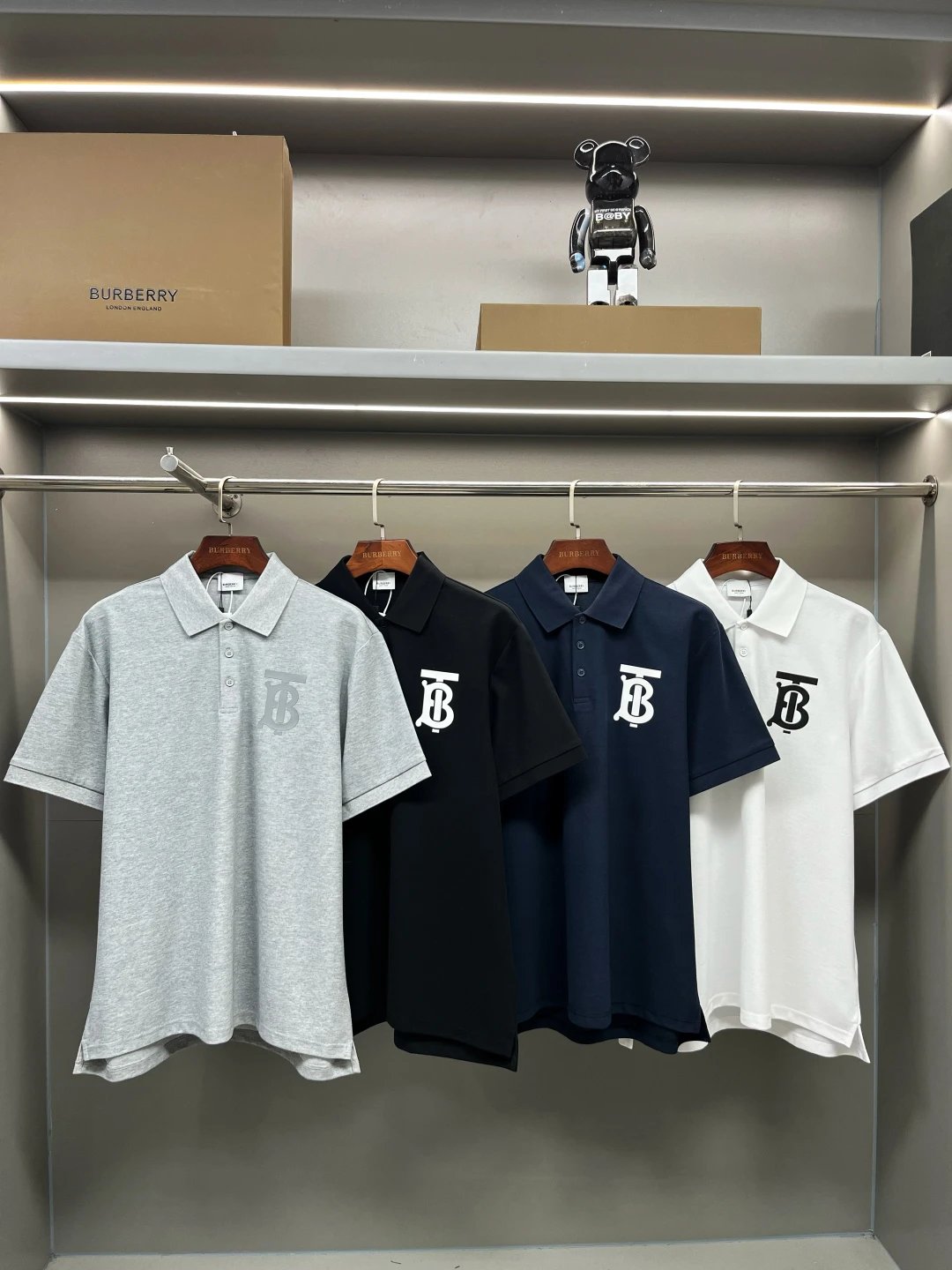 Burberry T-shirt Three-dimensional Chest TB Logo logo Printing POLO Shirt Lapel Short Sleeve25ss New Unisex Summer Loose Short Sleeve T Business Commuter Short Sleeve Shirt Plus Size T-Shirt