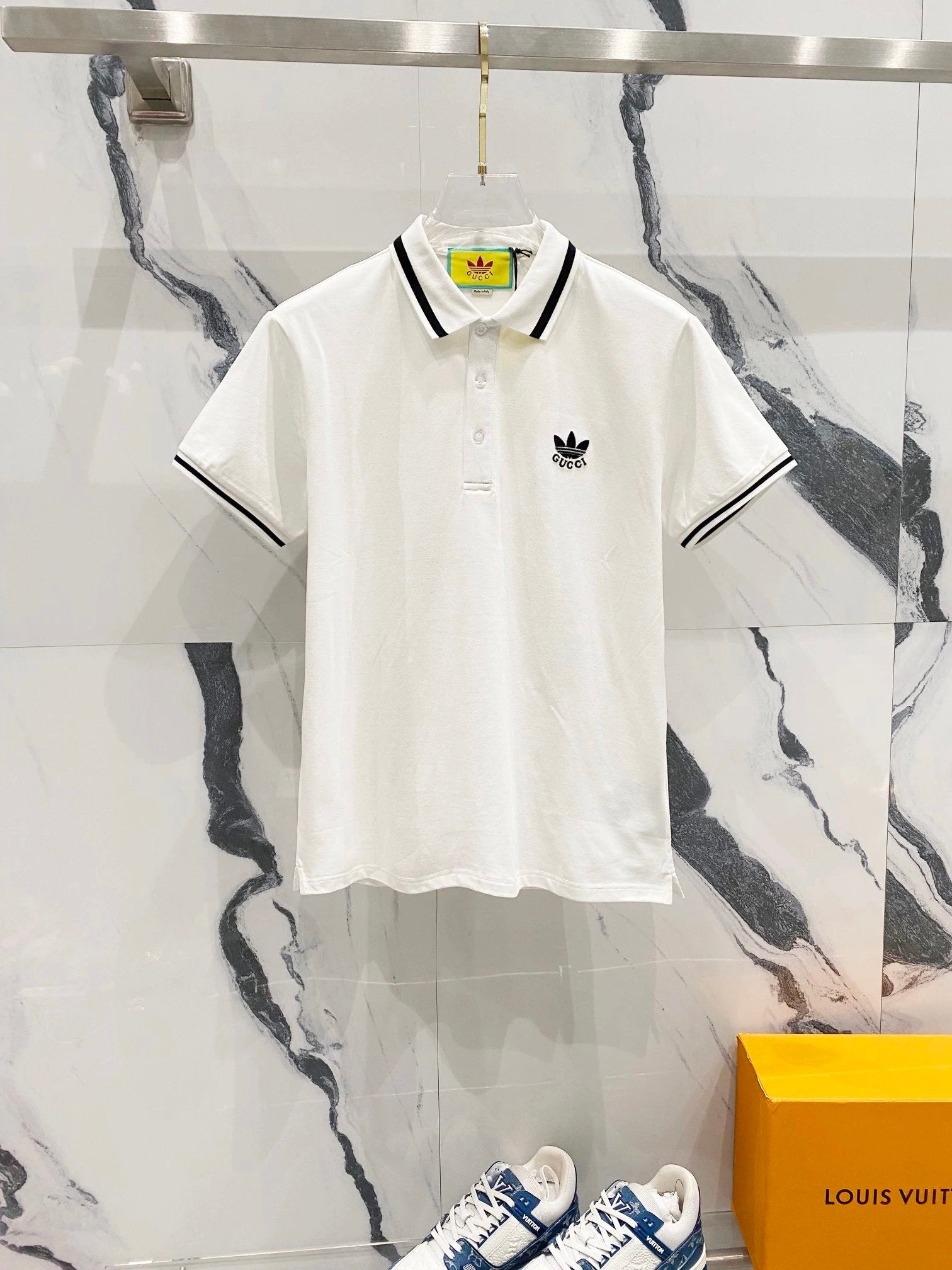 Gucci T-shirt Four-leaf Clover Collaboration Embroidery LOGO Letters POLO Short Sleeve Turn-down Collar Shirt Unisex Summer Solid Color Loose Fit T Business Commuter Short Sleeve Shirt Plus Size T-Shirt