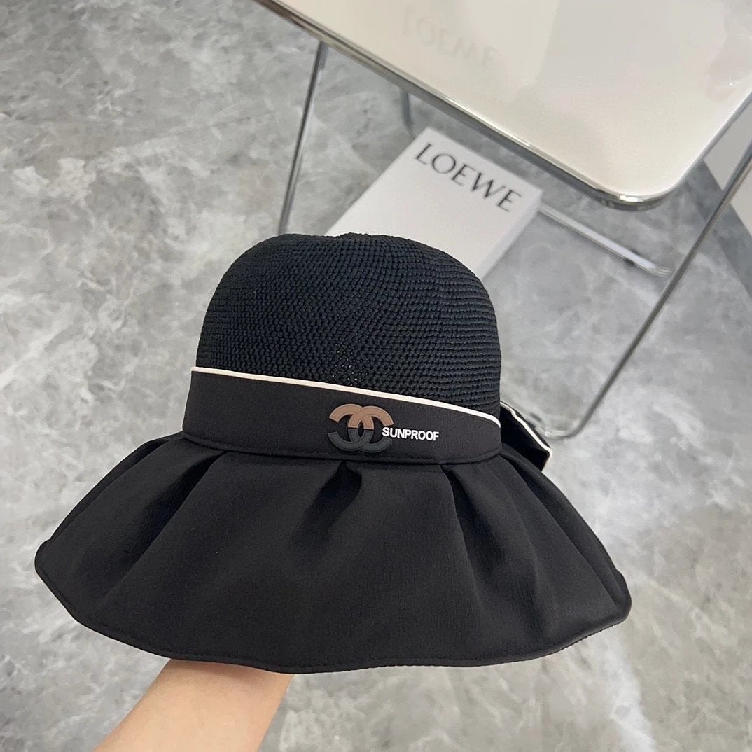 Chanel Hat Sun Hat with Dustproof Bag High Quality Fashion Big Hat2024New Vinyl Woven Bucket Hat,Wide Brim Super Easy to Match,Buy without Hesitation a Must-Have for Travel