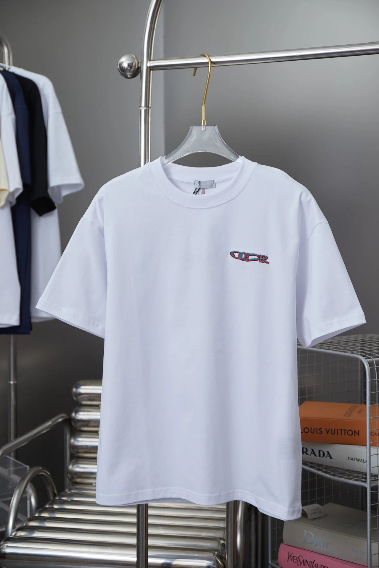 Dior T-shirt 25SS Early Spring New Collaboration Ski Series Letters logo Embroidered Crew Neck Short Sleeve T T-shirt for Men and Women