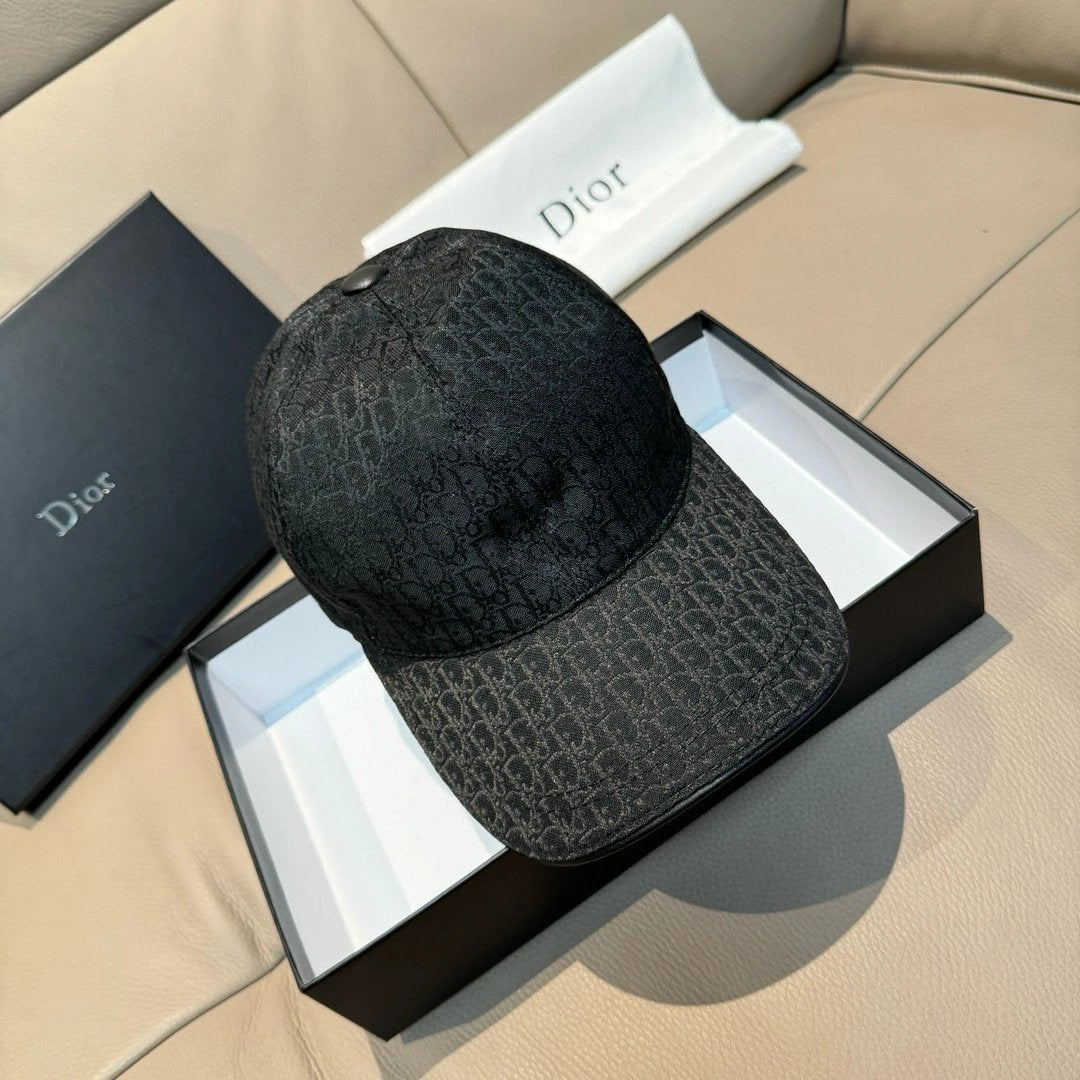 Dior Hat Printed with Old Flowers logo Baseball Cap Sunshade Sun Protection Duckbill Cap Large Head Circumference Slimming Face Curved Brim Versatile Sports Hat for Men and Women Couples Same Style