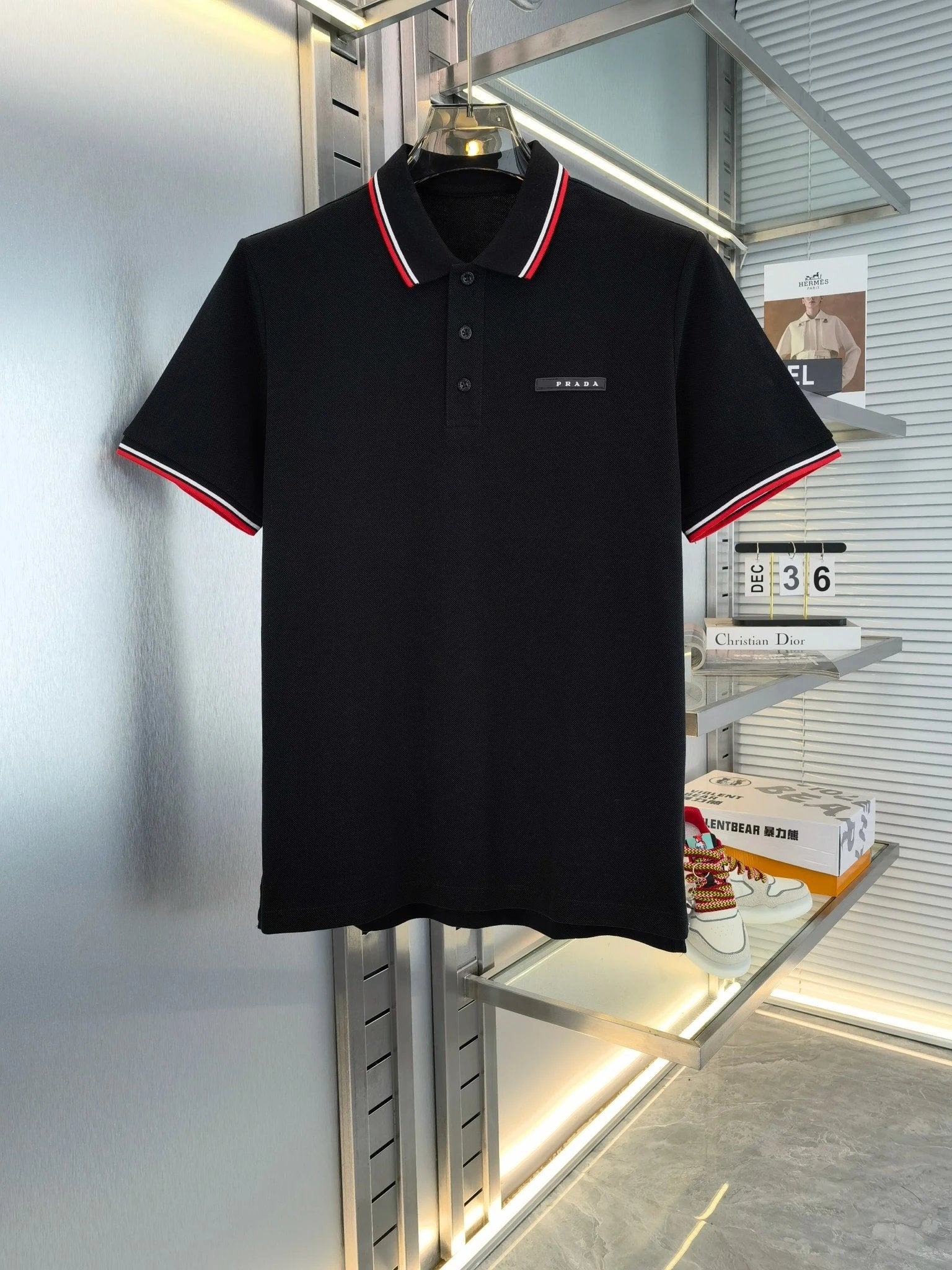 PRADA T-shirt Chest Letter Patch logoPOLO Shirt Lapel Short Sleeve25ss New Unisex Summer Short Sleeve OS Loose T Business Half Sleeve Shirt Plus Size T-Shirt